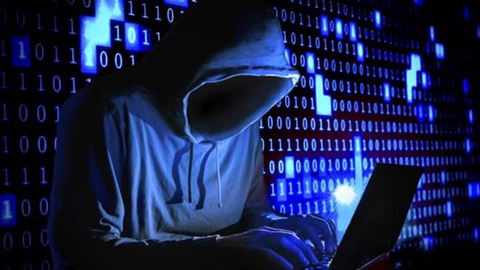 مقرصن يبتز مواطنين بعد سرقة حساباتهم على فايسبوك... وهذا ما اعترف به