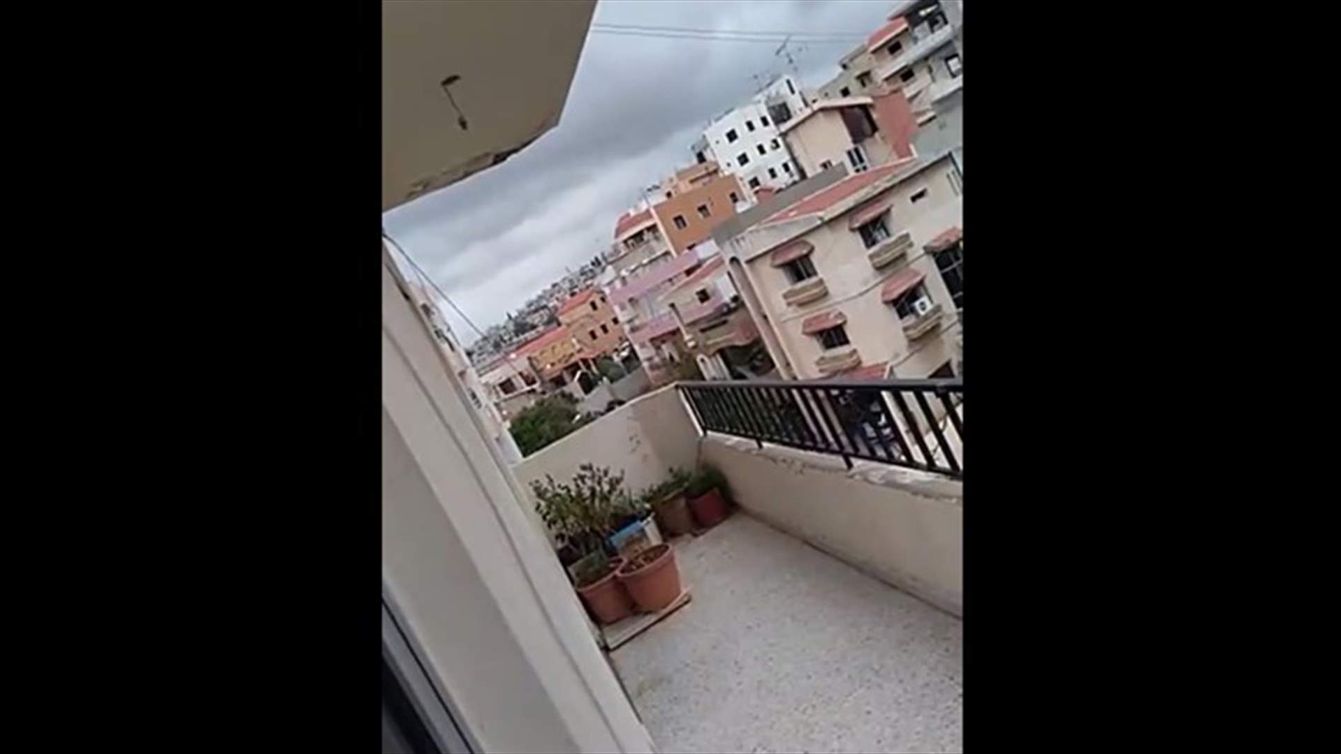 الاشتباكات تجددت في مخيم المية ومية