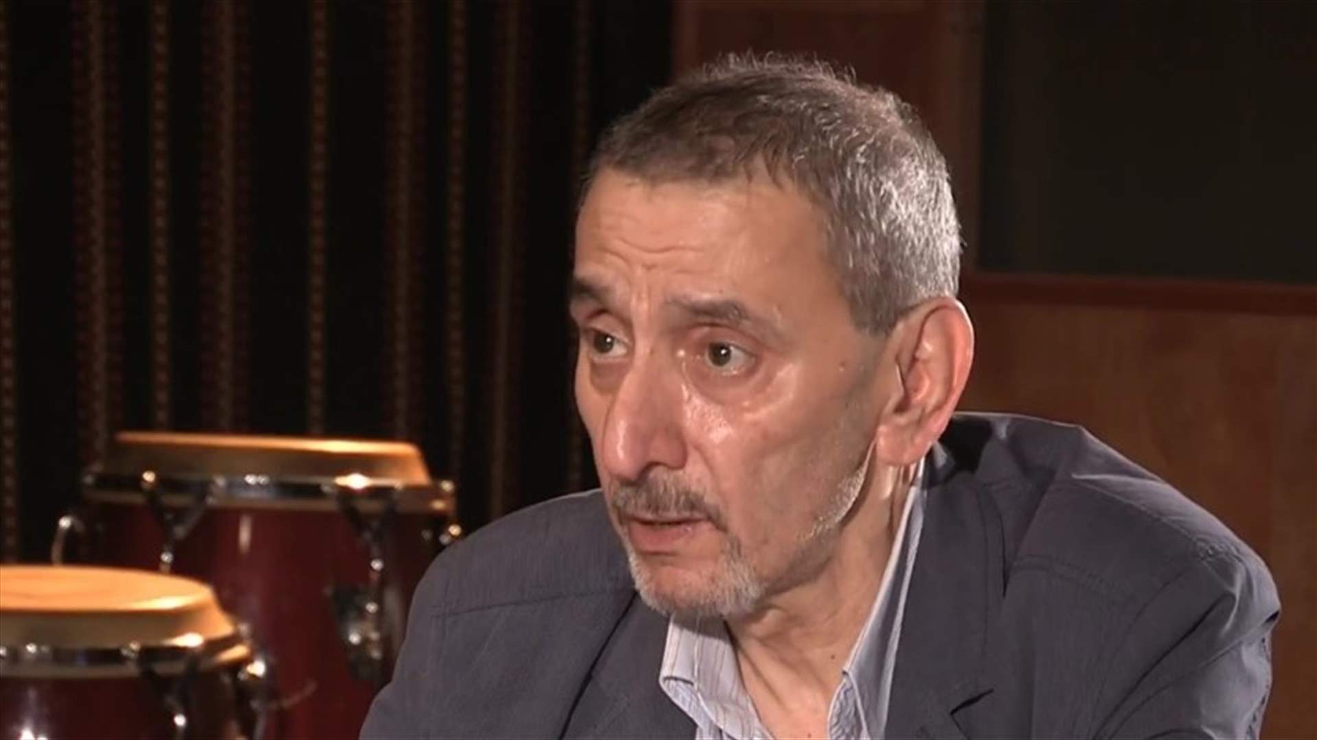 زياد الرحباني إلى المسرح من جديد... وأعمال فنية مع فيروز وكارول سماحة ومايا دياب