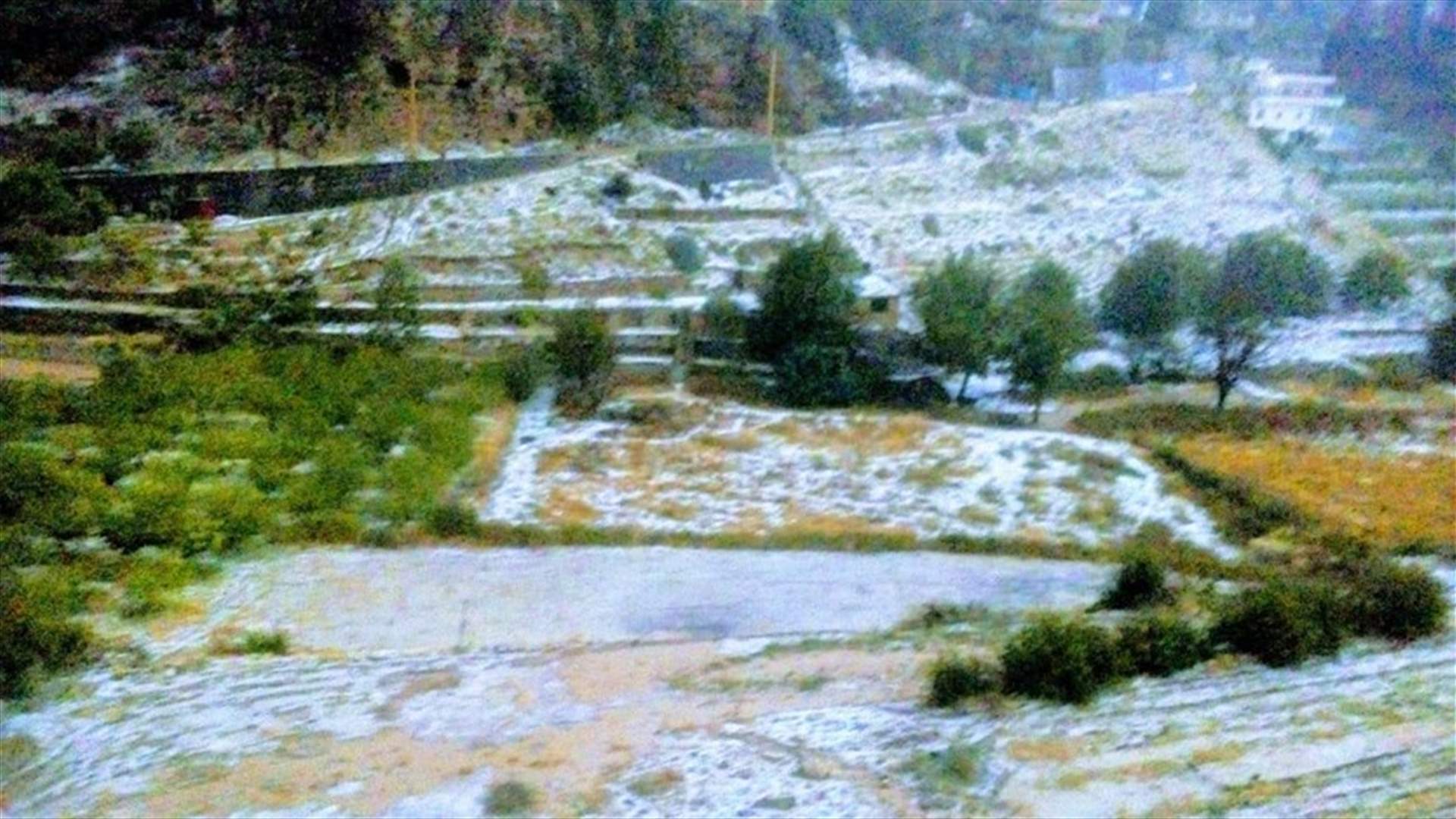 السيول وحبات البرد تسببت بأضرار في بلدة نحلة