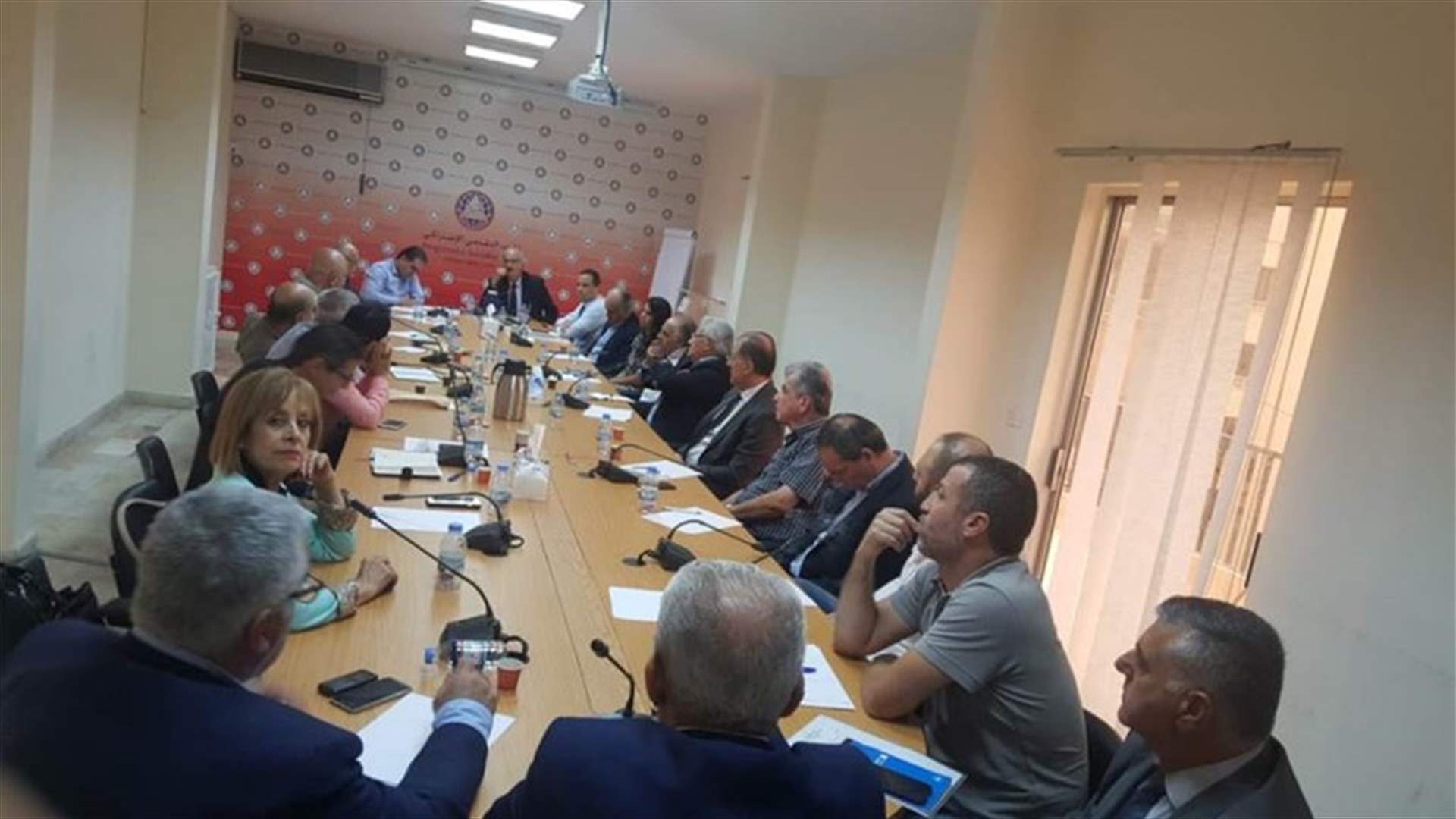 التقدمي الاشتراكي: التسوية السياسية التي تتبلور حاليا خطوة الى الامام