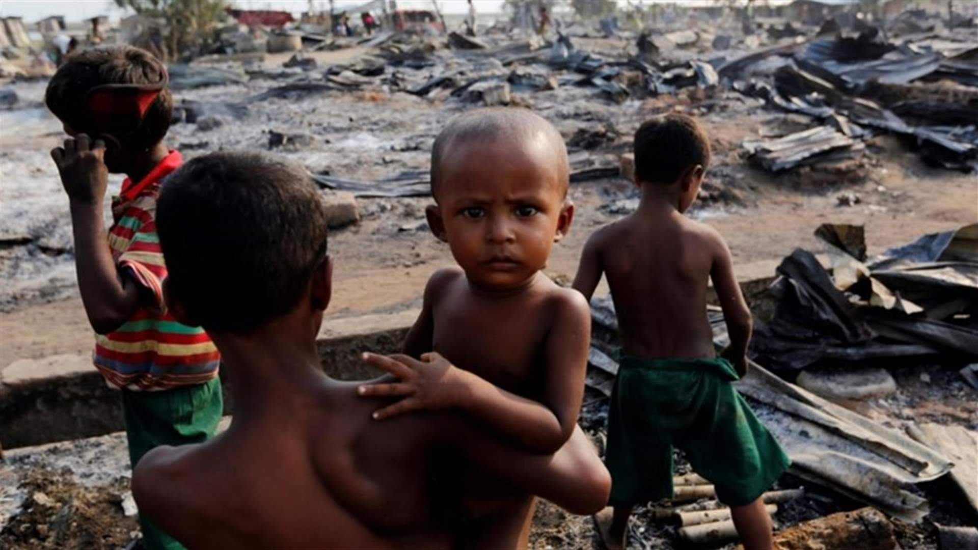قتلى إثر نشوب حريق بمخيم للروهينغا في بورما