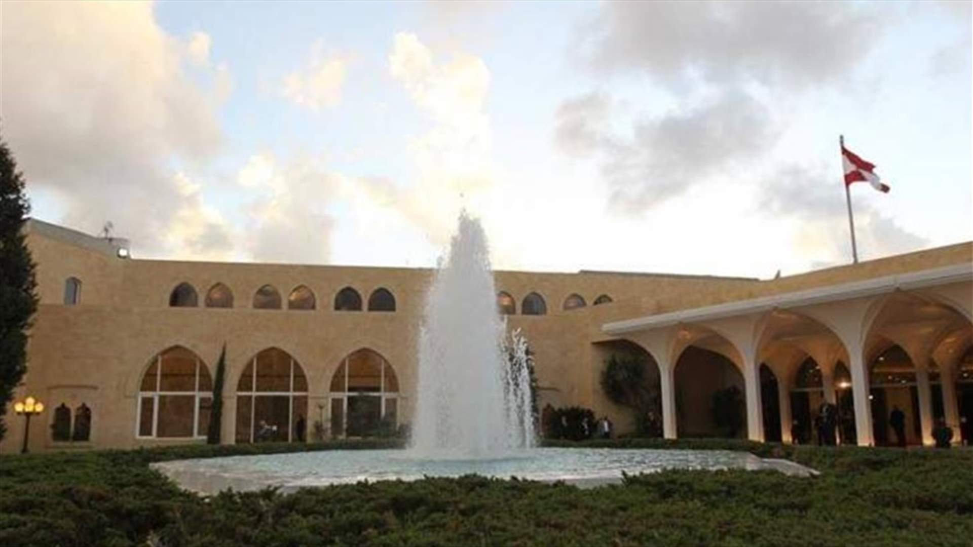 لماذا تم إرجاء لقاء عون الرياشي؟