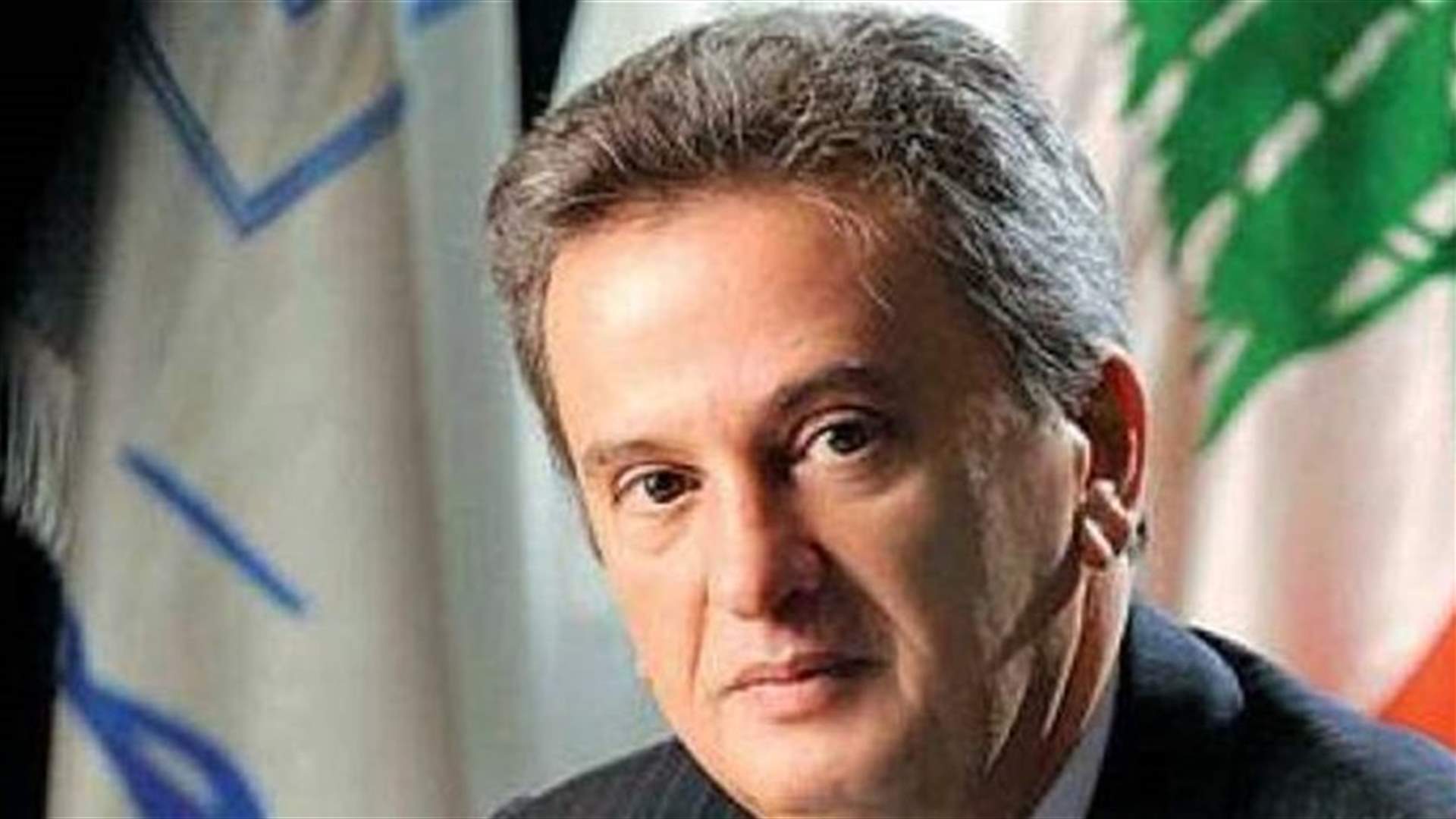 سلامة للسياسيين : "حمُولي ضهري"