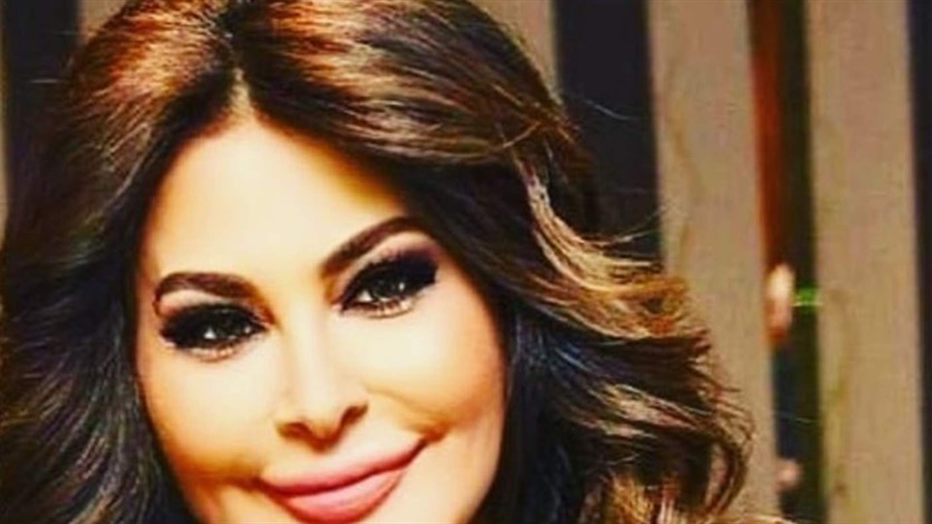 إليسا كذبت على صديقها.. ولهذا السبب وصفها بـ "النصّابة" (فيديو)