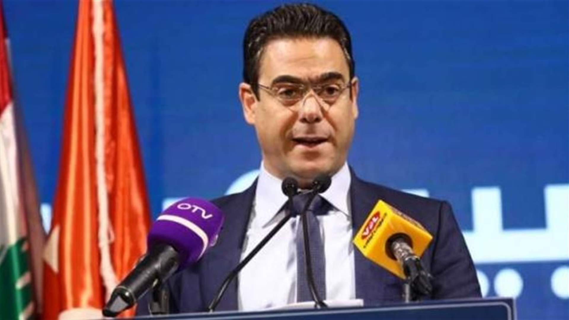 بعد نديم الجميل... كيف رد صحناوي على تغريدة بولا يعقوبيان؟