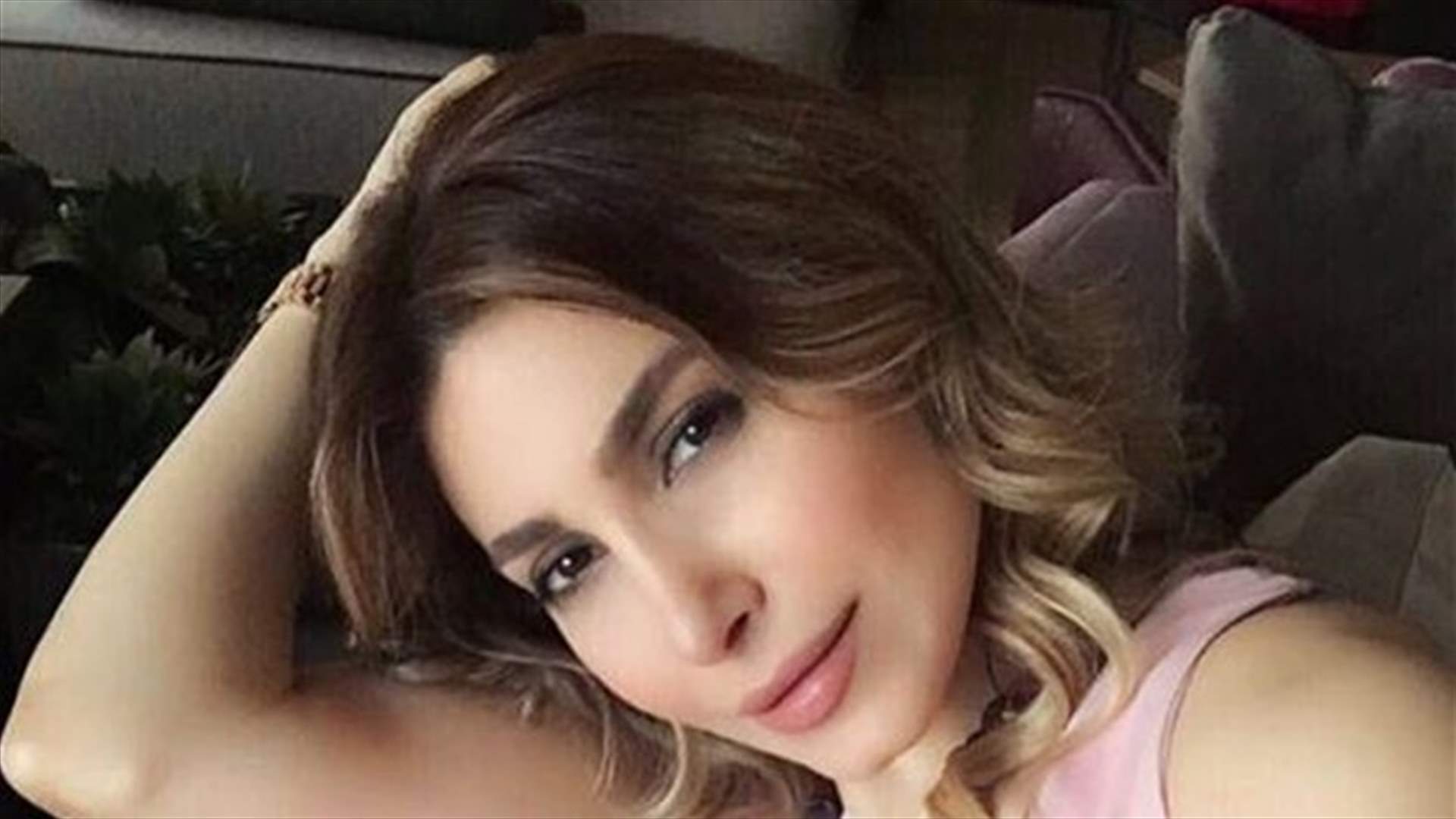 لقاء يارا وفيليب زيادة في برشلونة.. هل من علاقة حبّ بينهما بعد ارتباط اسمه بنجوى كرم؟