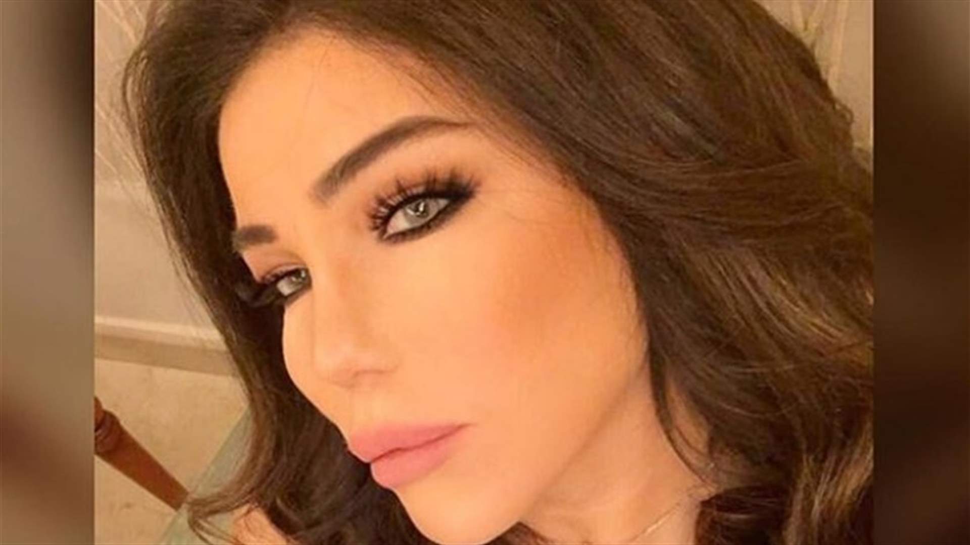 مي حريري تتبرّع بكامل شعرها لمرضى السرطان.. لوك صادم حوّلها إلى شبيهة كريس جينر (صورة)