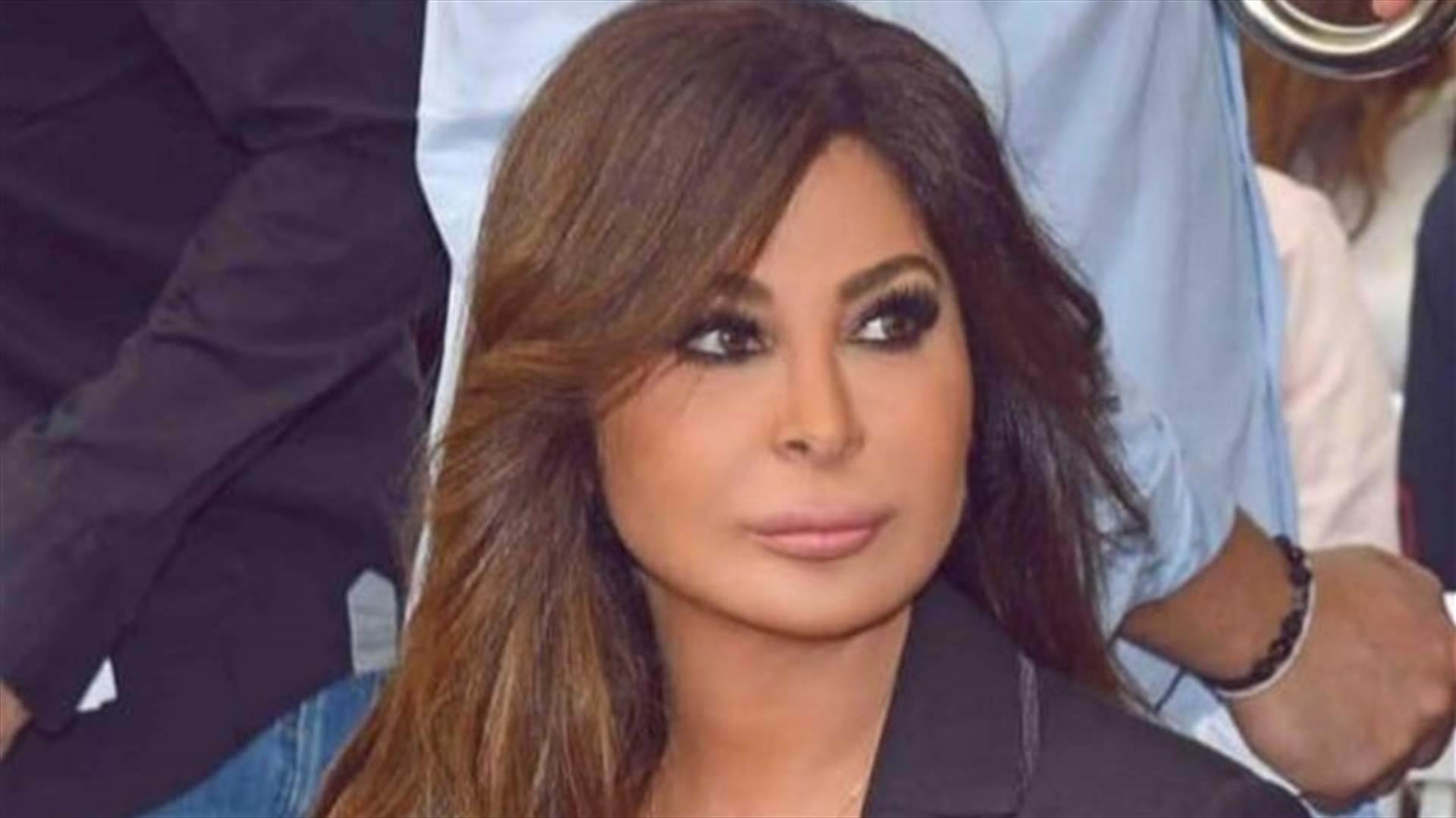 انهيار إليسا بعيداً عن الأضواء..عجزت عن الوقوف لمدّة 6 ساعات! (فيديو)