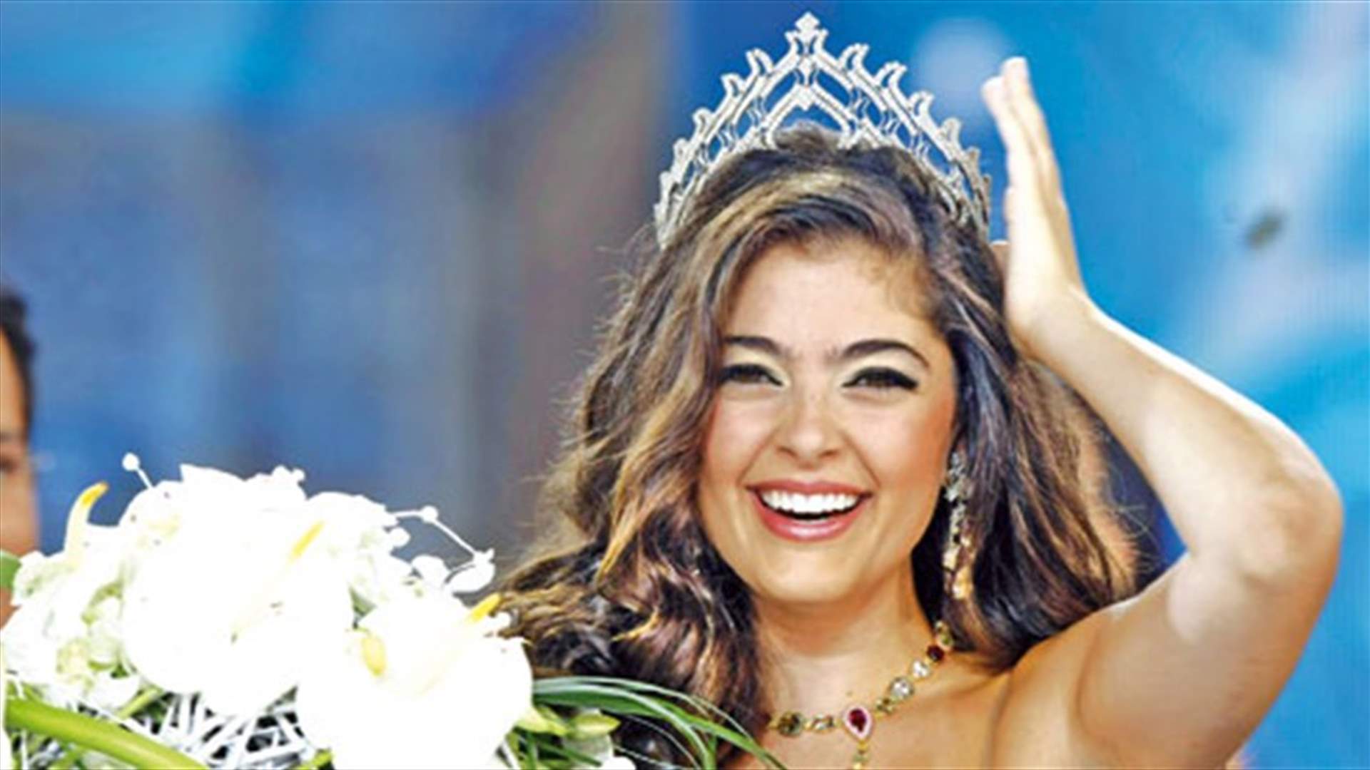 ملكة جمال لبنان مارتين اندراوس تميّزت بكثافة حاجبيها.. كيف أصبحت بعد 9 سنوات على تتويجها؟