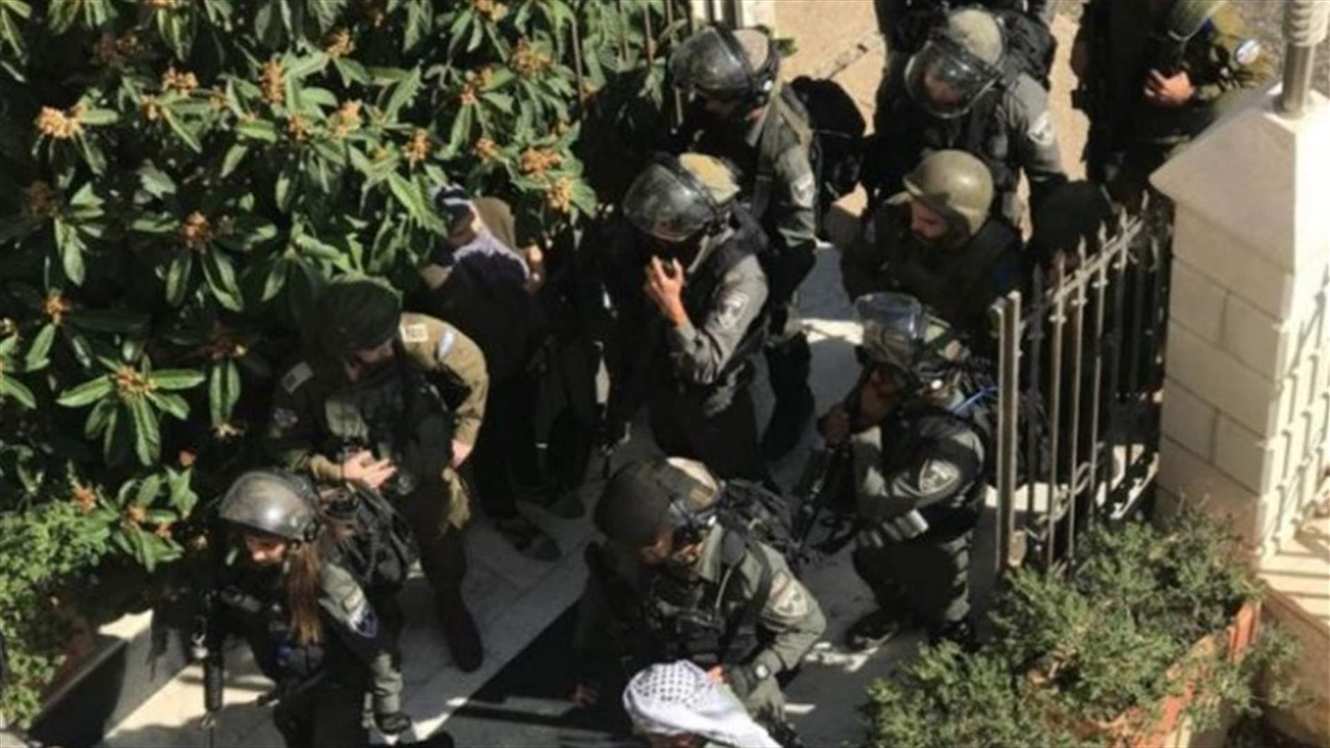 الشرطة الإسرائيلية تقتحم مقر وزارة شؤون القدس في الضفة الغربية
