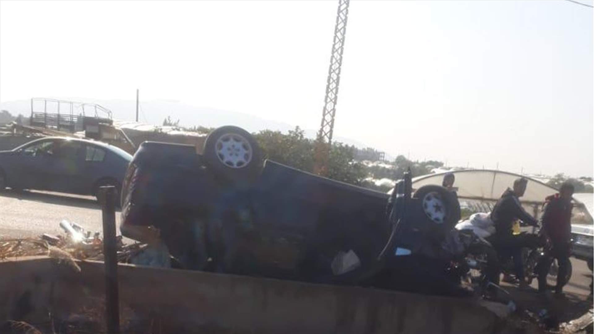 حادث سير مروع على طريق ببنين البيادر (صور)