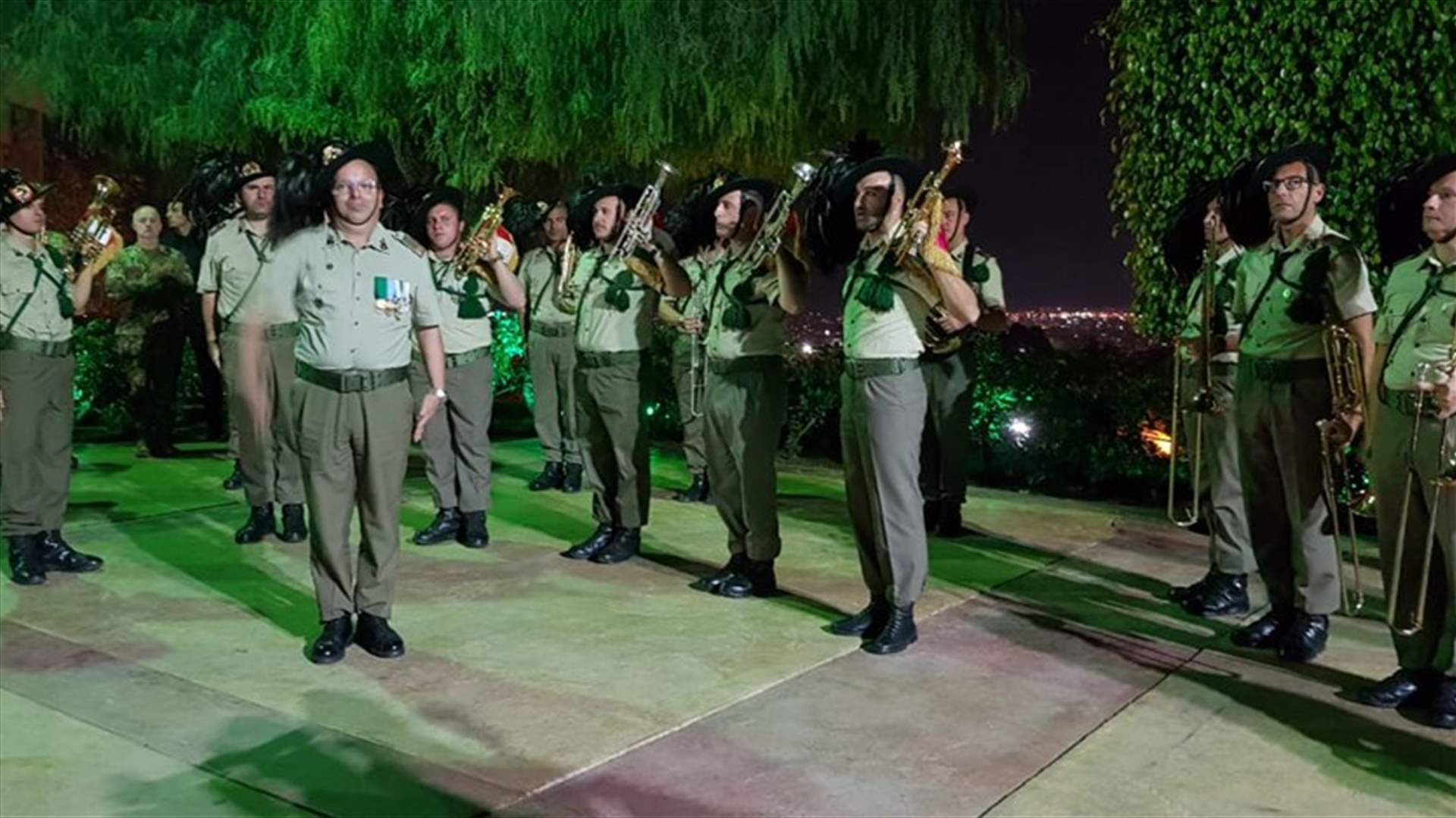 الاحتفال بـ"يوم القوات المسلحة الايطالية" في لبنان (صور)