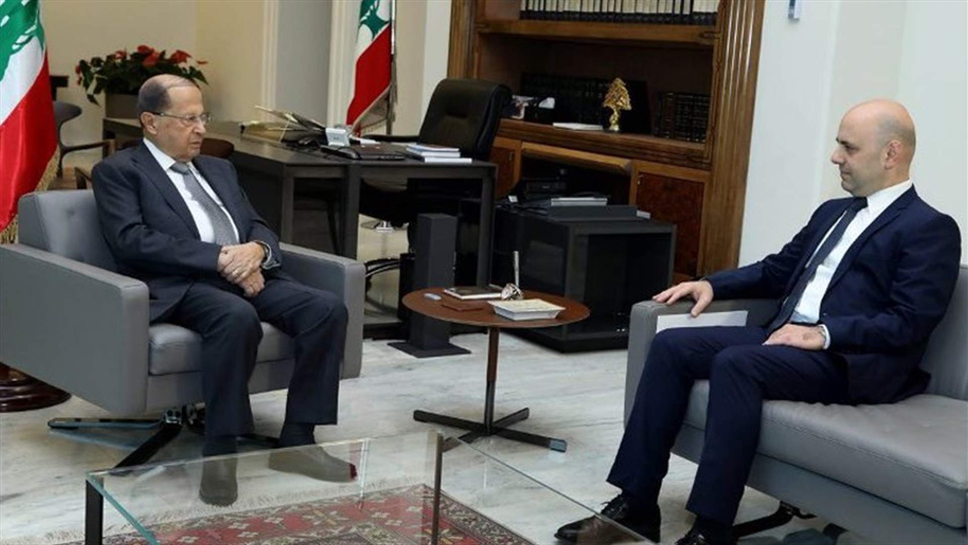 Aoun meets with Hasbani, discusses health card