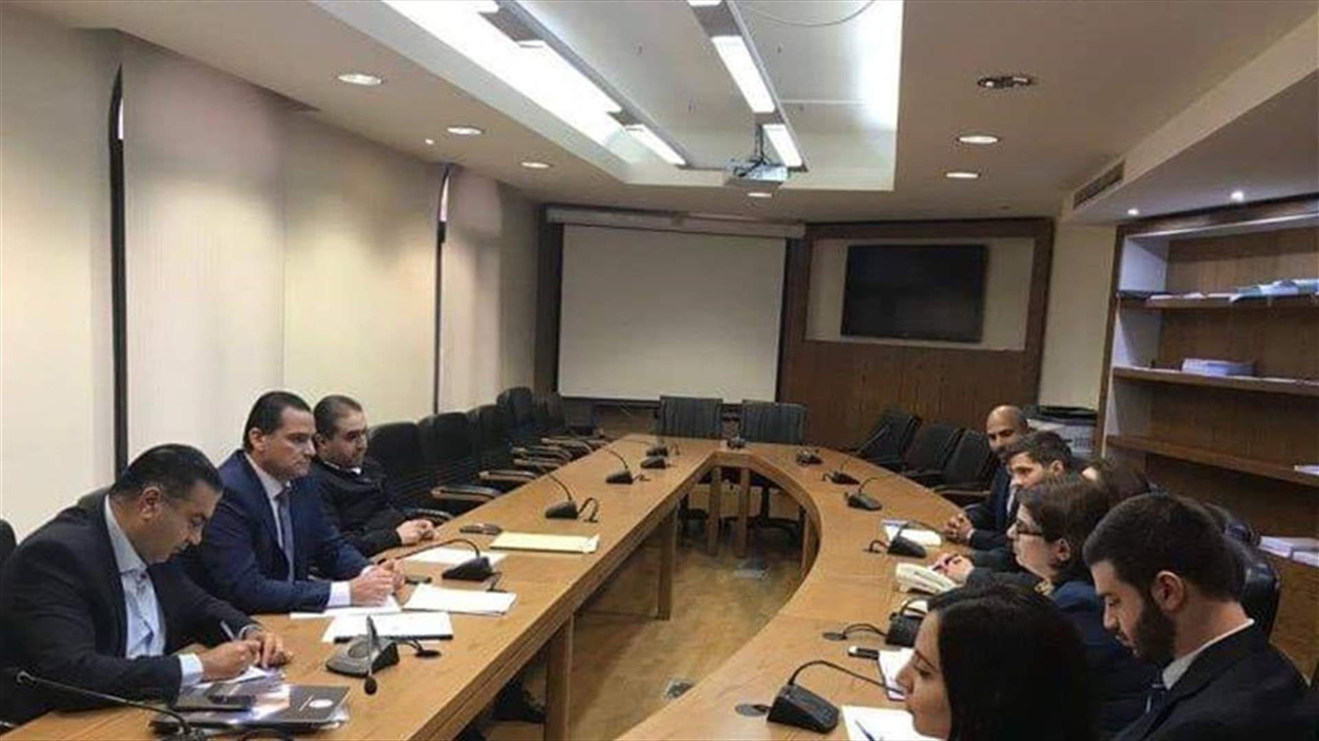 الصايغ عرض مع مسؤولين في البنك الدولي الإصلاحات في قطاع الطاقة