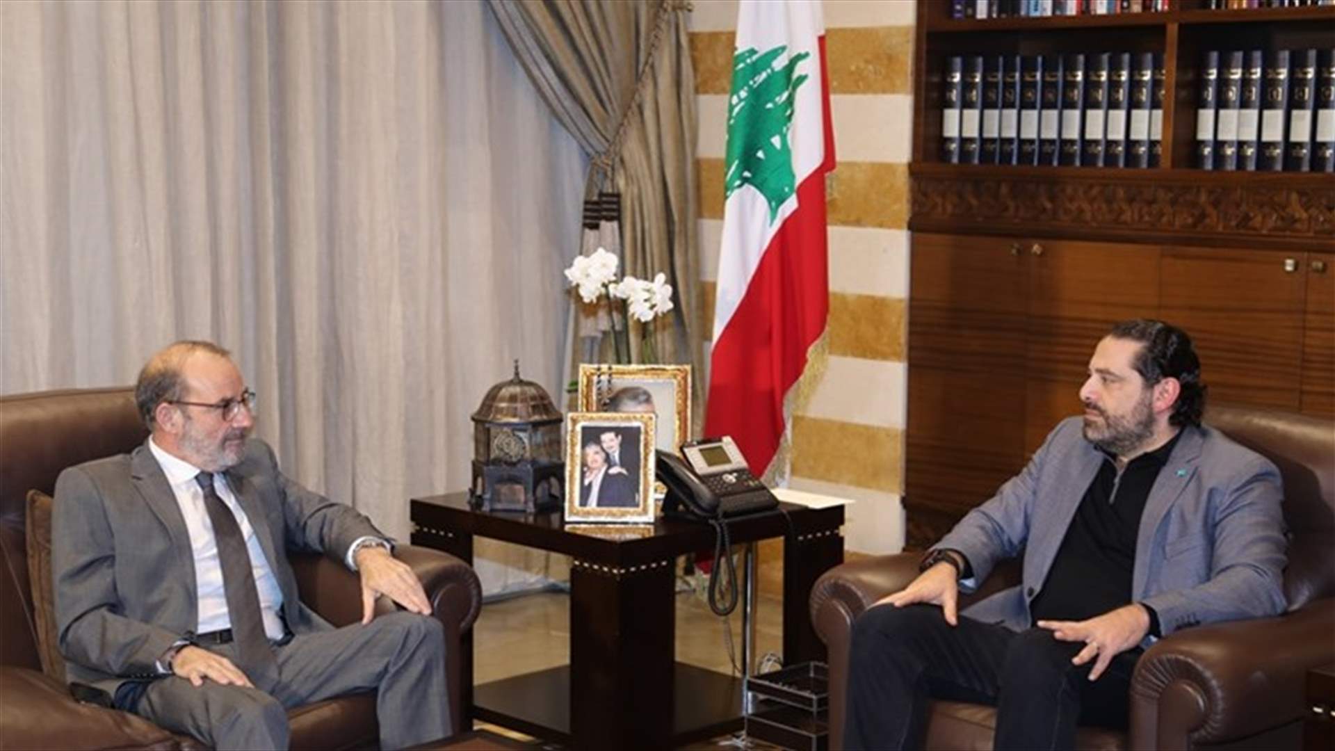 الحريري عرض مع الصراف اوضاع المؤسسة العسكرية وسبل دعمها