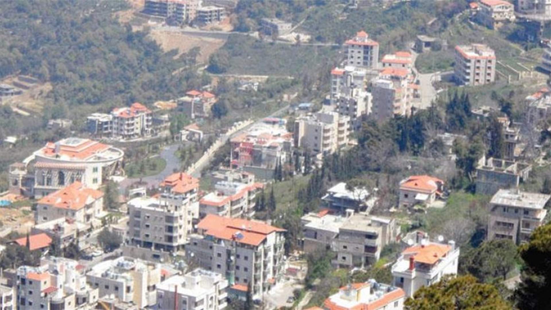 بعد تداول خبر اطلاق رئيس بلدية عاليه النار من مسدسه...مالك العقار حيث وقعت الحادثة يصدر بيانا