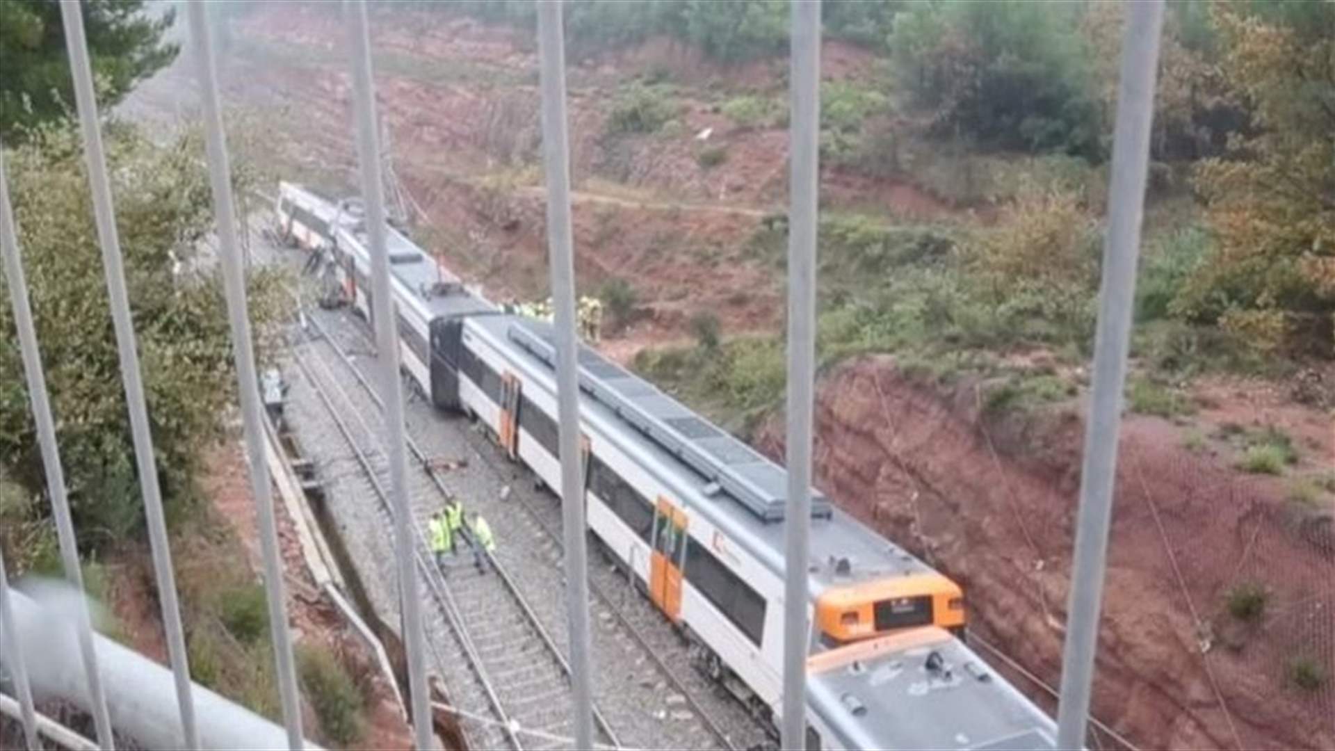 Train derails in north Spain, killing one and injuring six