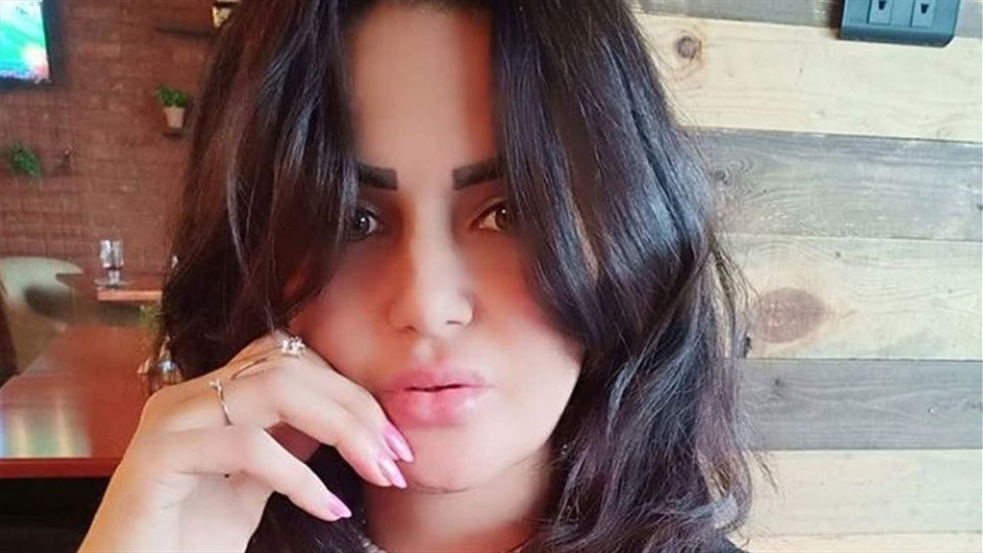 صفحات تسخر من سما المصري... إطلالة غير موفقة أظهرت عيوب جسدها! (صور)