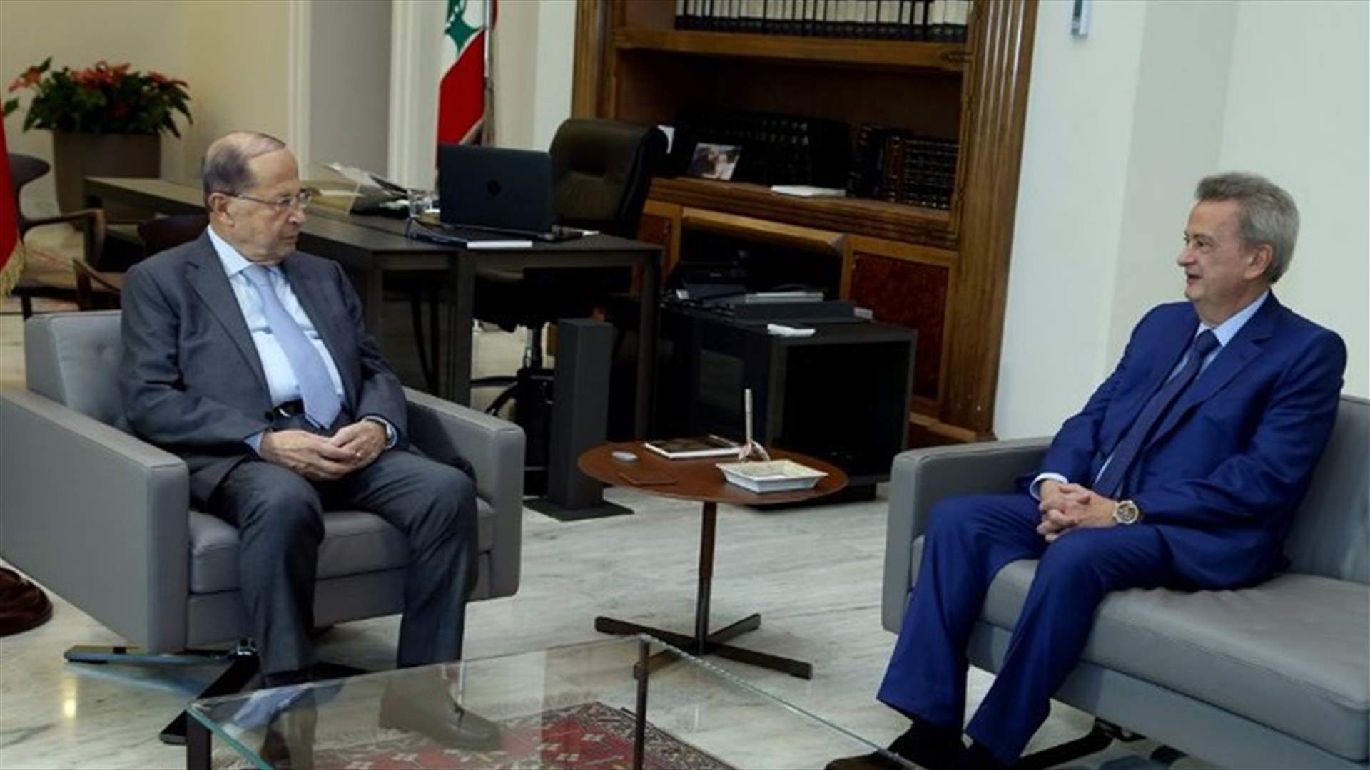 الاوضاع المالية بين عون وسلامة