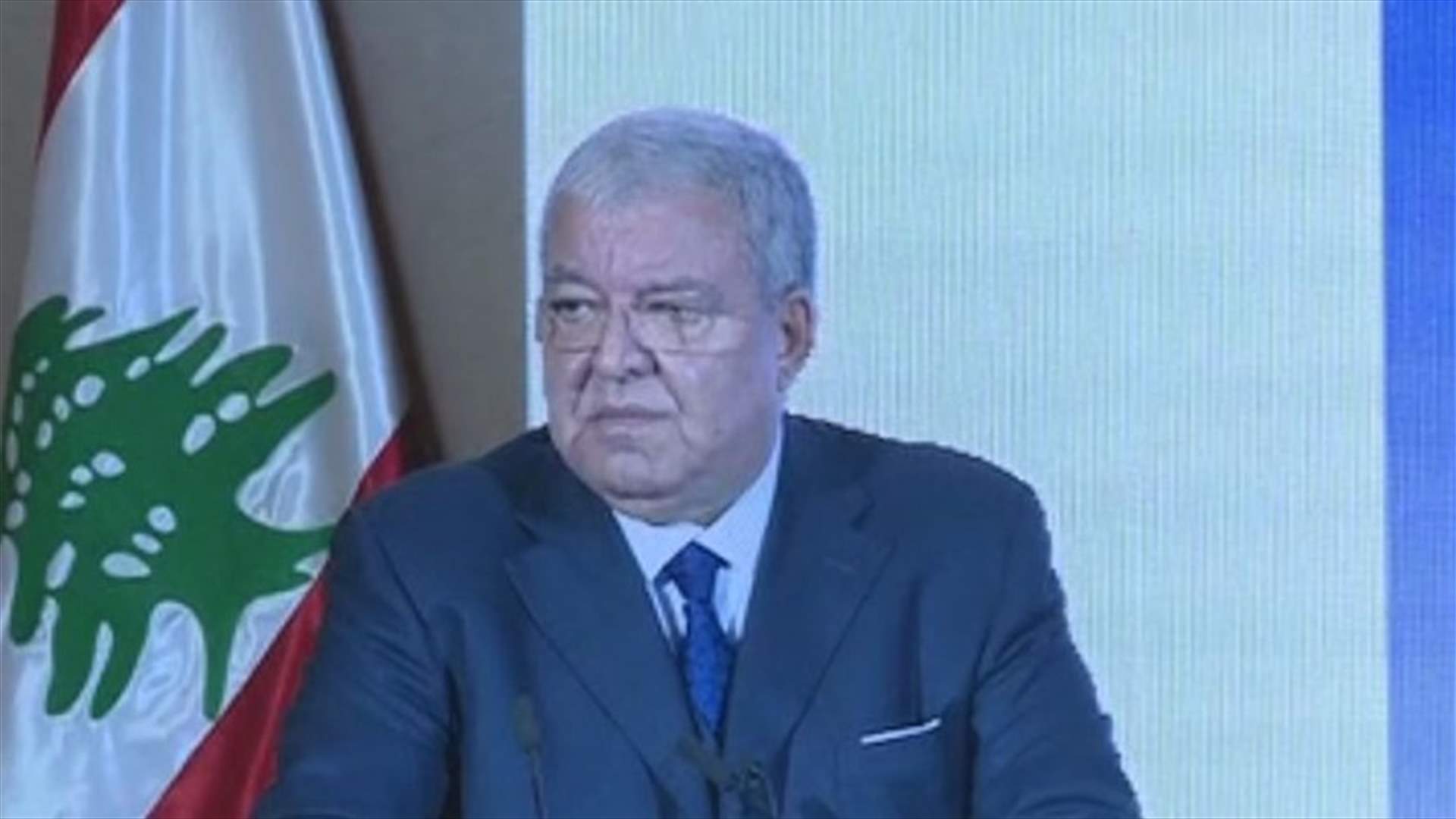 المشنوق: لا بد للفراغ الحكومي أن ينتهي