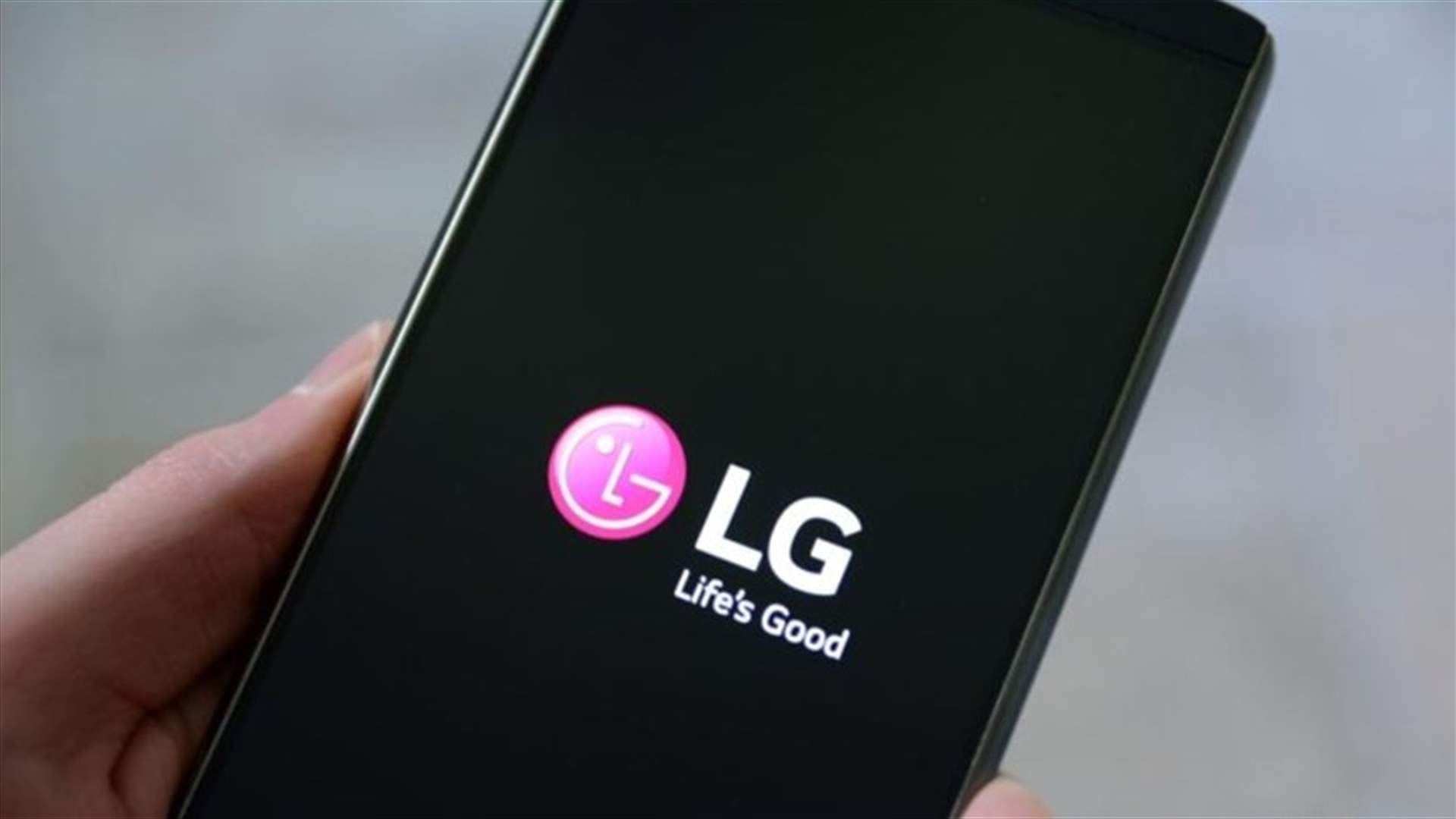 هاتف ذكي بـ16 كاميرا خلفية من LG! (صور)