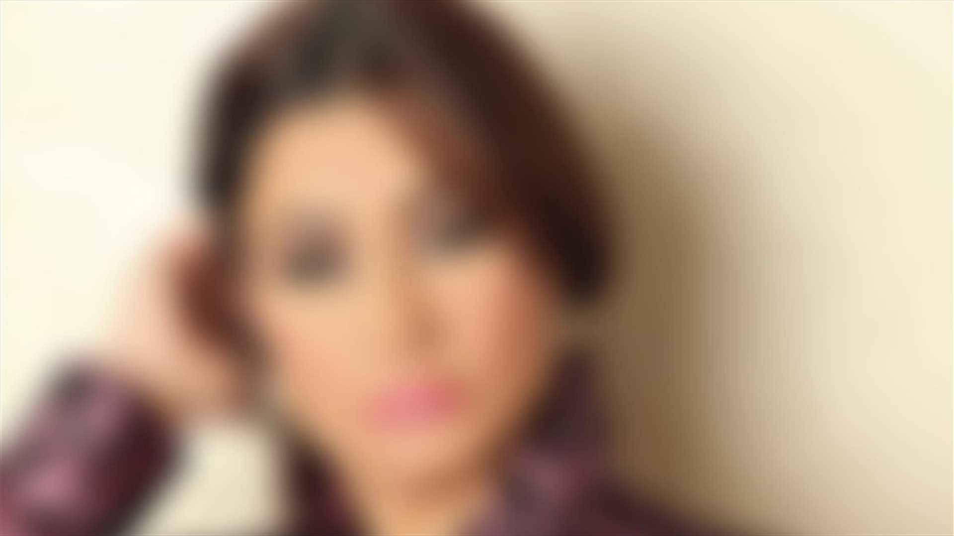 مذيعة عربية تخرج عن صمتها بعد انتشار خبر إصابتها بالسرطان (فيديو)