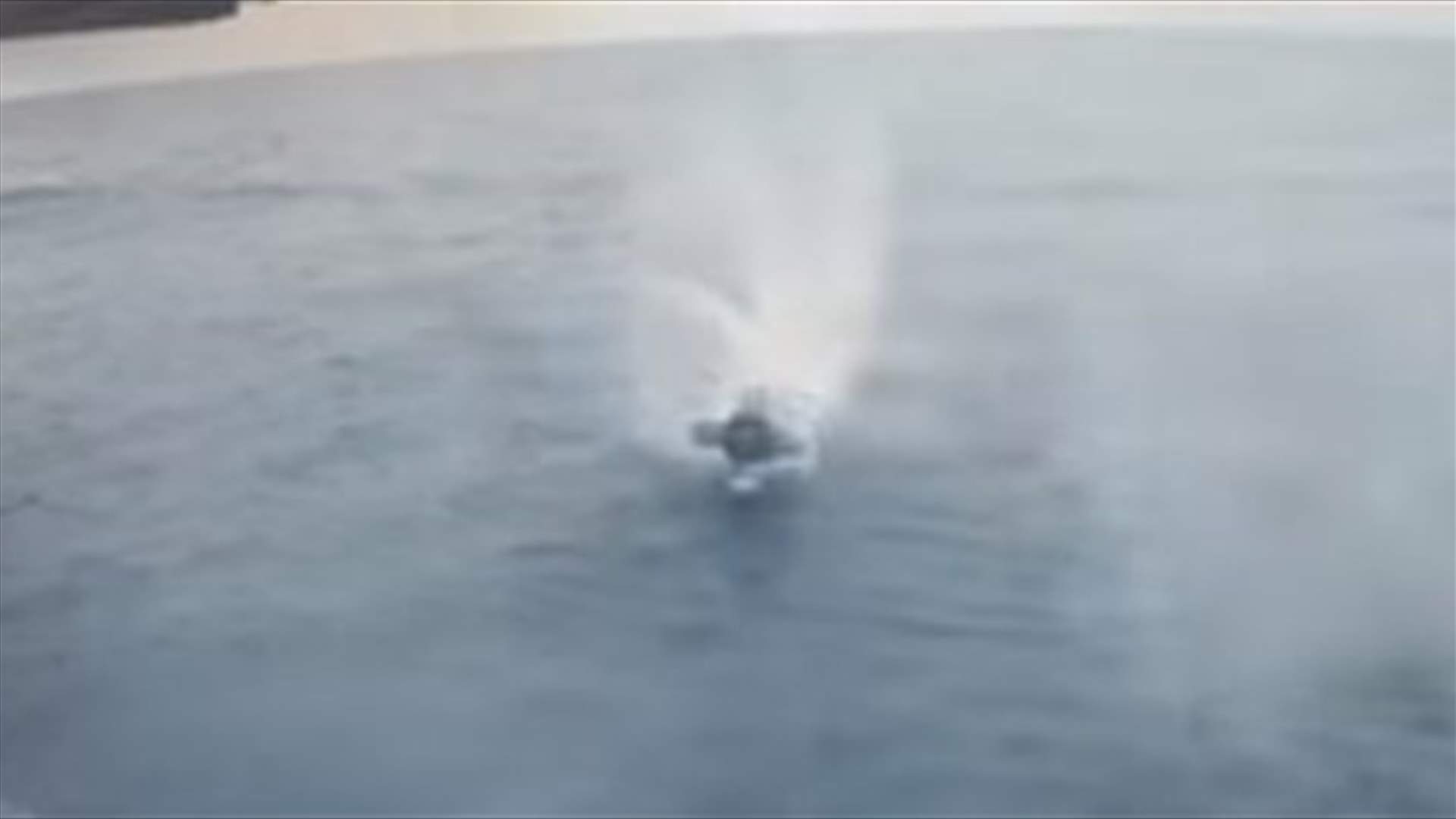 سفينة من البحرية الروسية تتجه إلى بحر آزوف