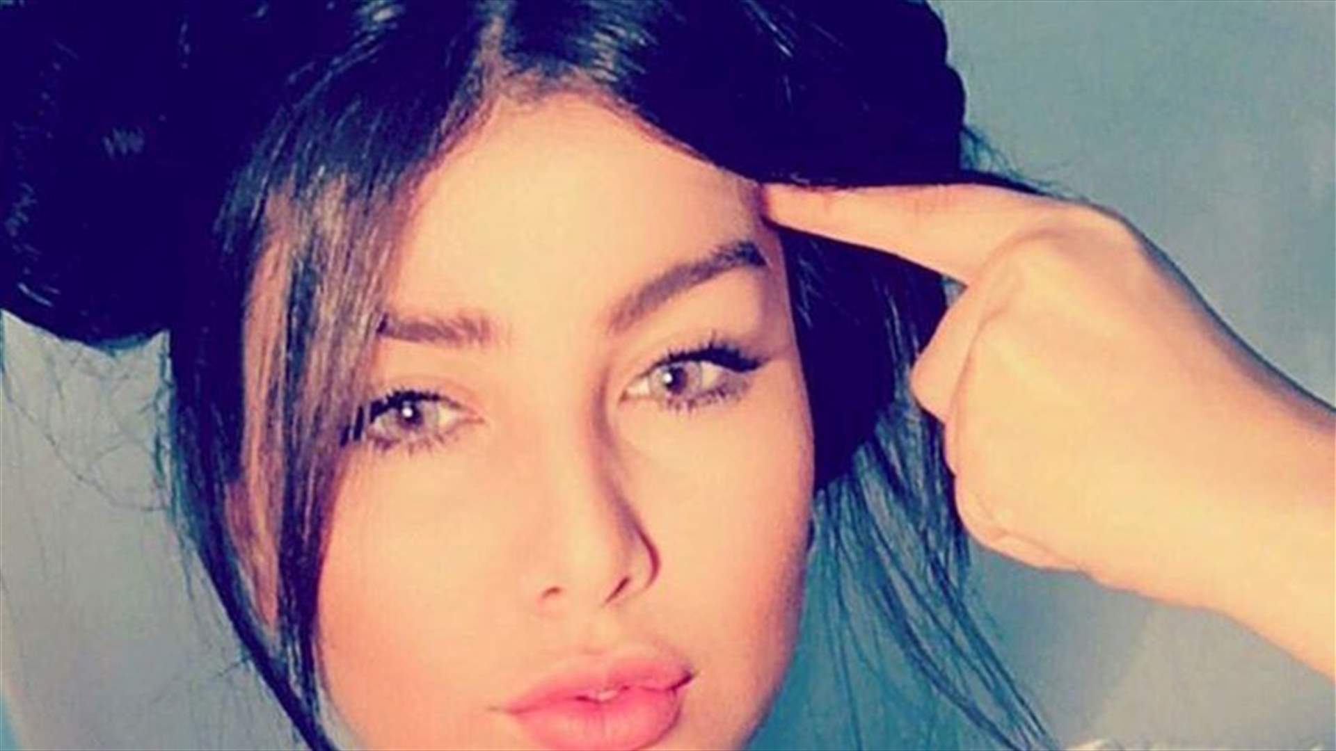 بعد إعتزالها بسبب ميلياردير عربي.. ظهور مُفاجئ لشبيهة هيفاء وهبي