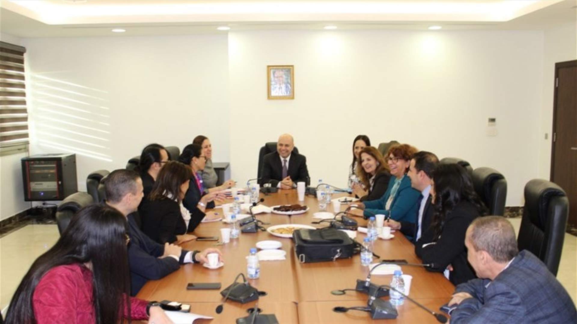 Hasbani meets with a WHO delegation