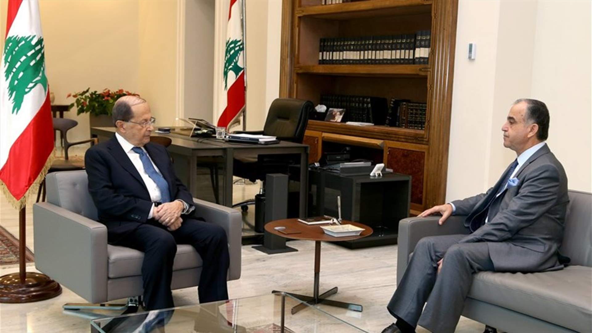 الرئيس عون عرض مع القاضي علي ابراهيم عمل النيابة العامة المالية