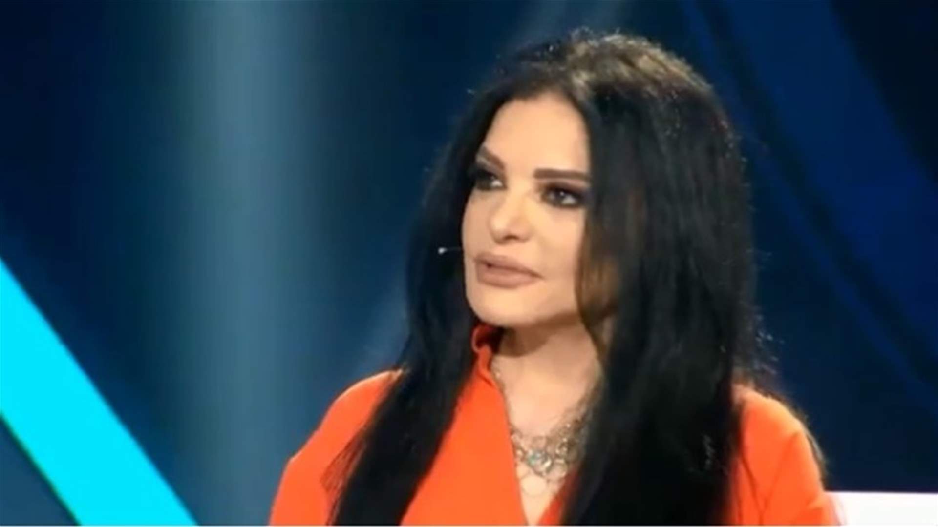 نضال الأحمدية: زوج فنانة وضابطين حاولوا قتلي