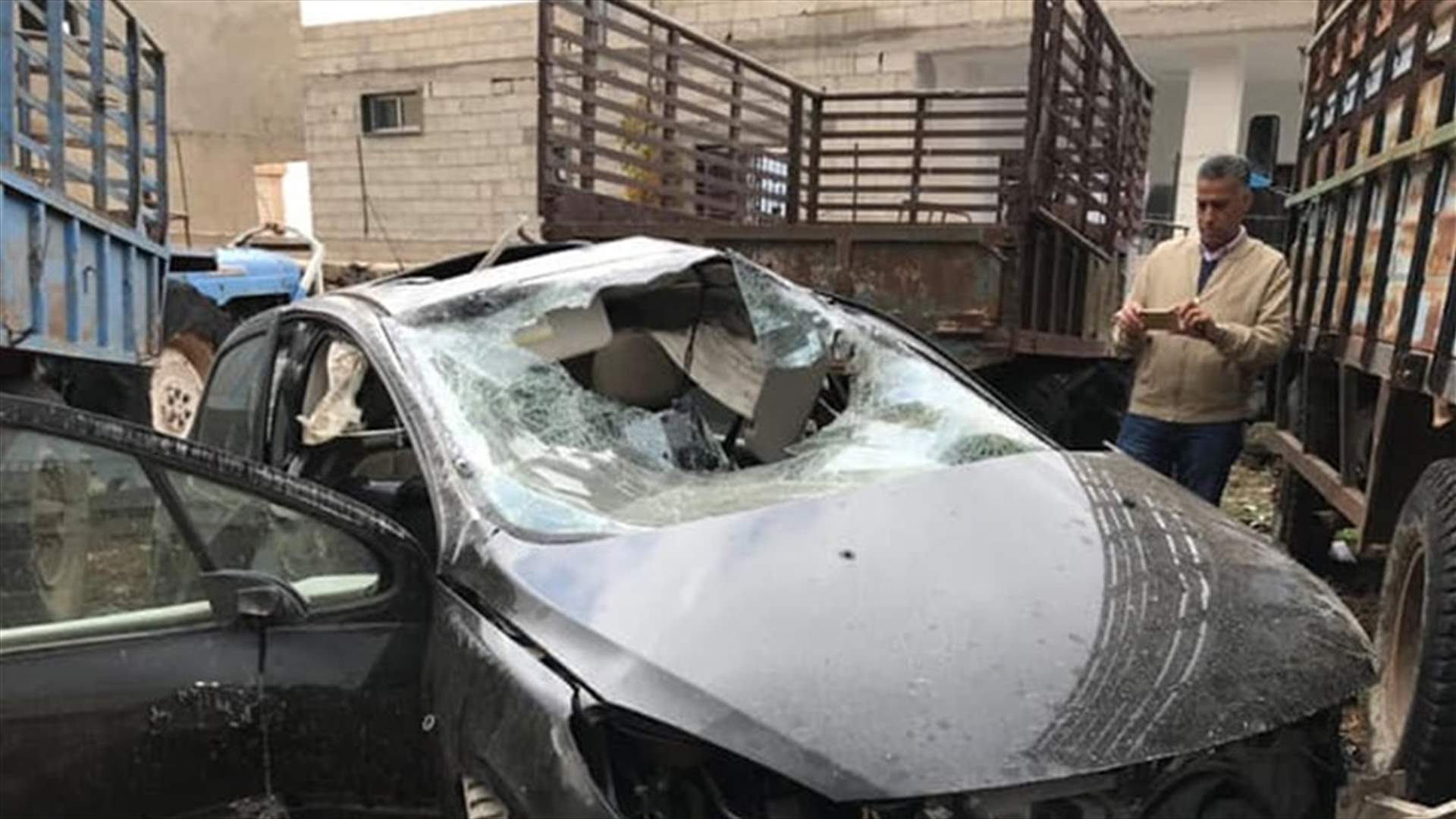 فنان سوري ينجو بأعجوبة من حادث سير مروّع... وهكذا علقت ابنته
