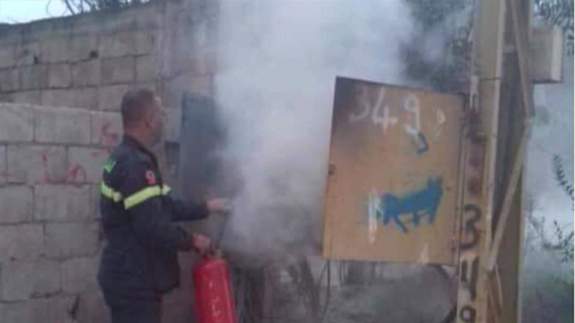 اندلاع حريق في محول كهربائي في وادي خالد