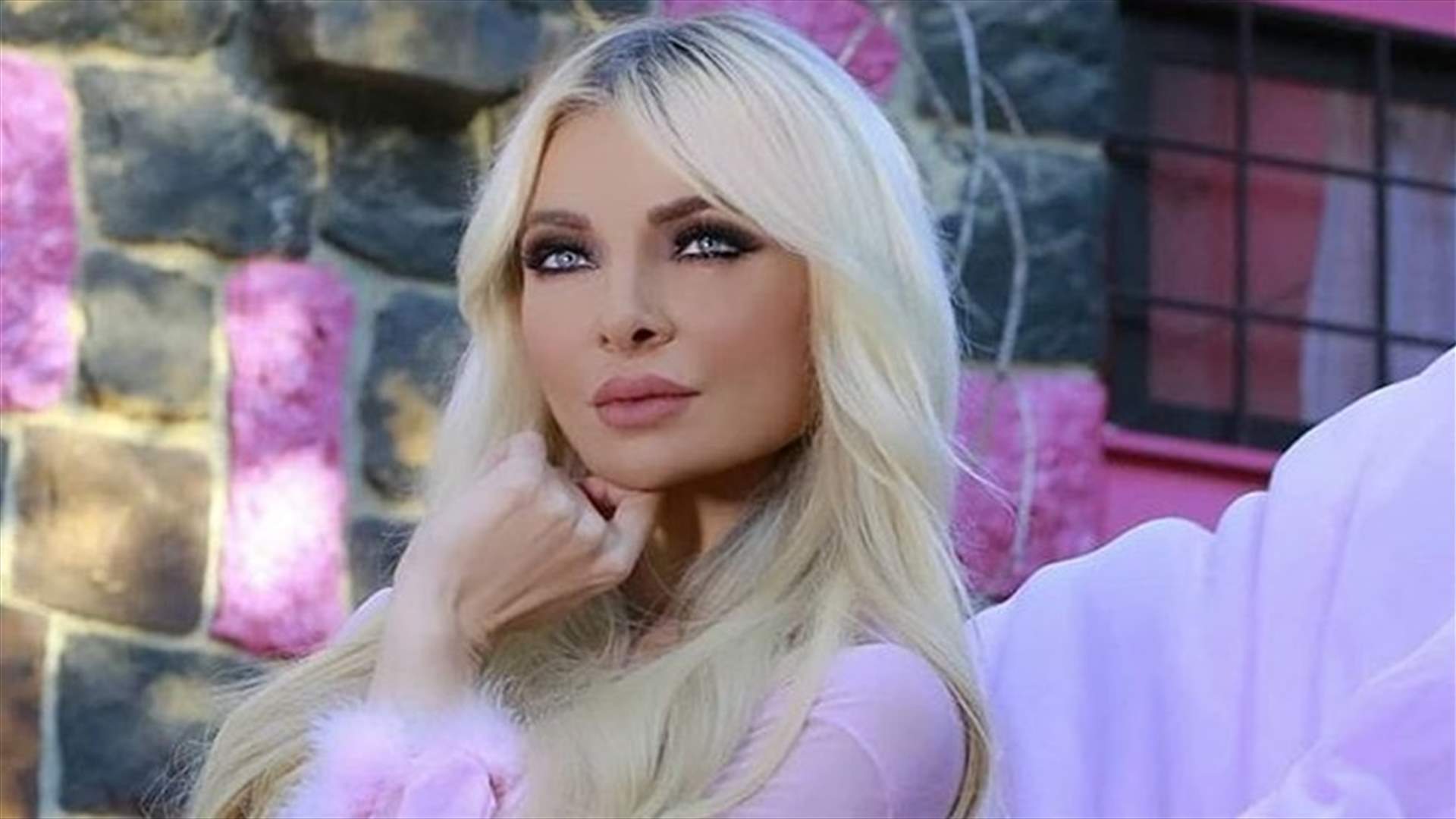 ميريام كلينك حيّرت الجمهور بصورة مثيرة للجدل.. إليكم حقيقتها!