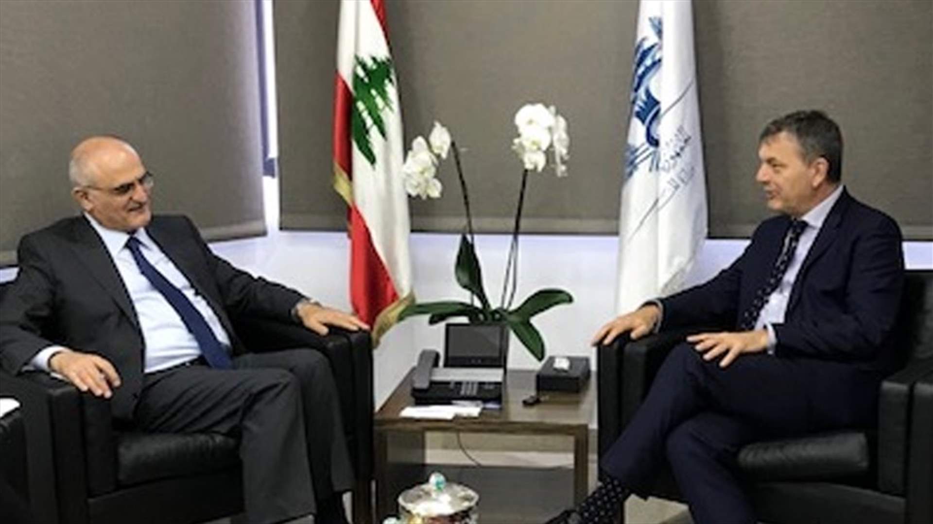 حسن خليل بحث مع لازاريني الأوضاع في جنوب لبنان والتوترات الداخلية