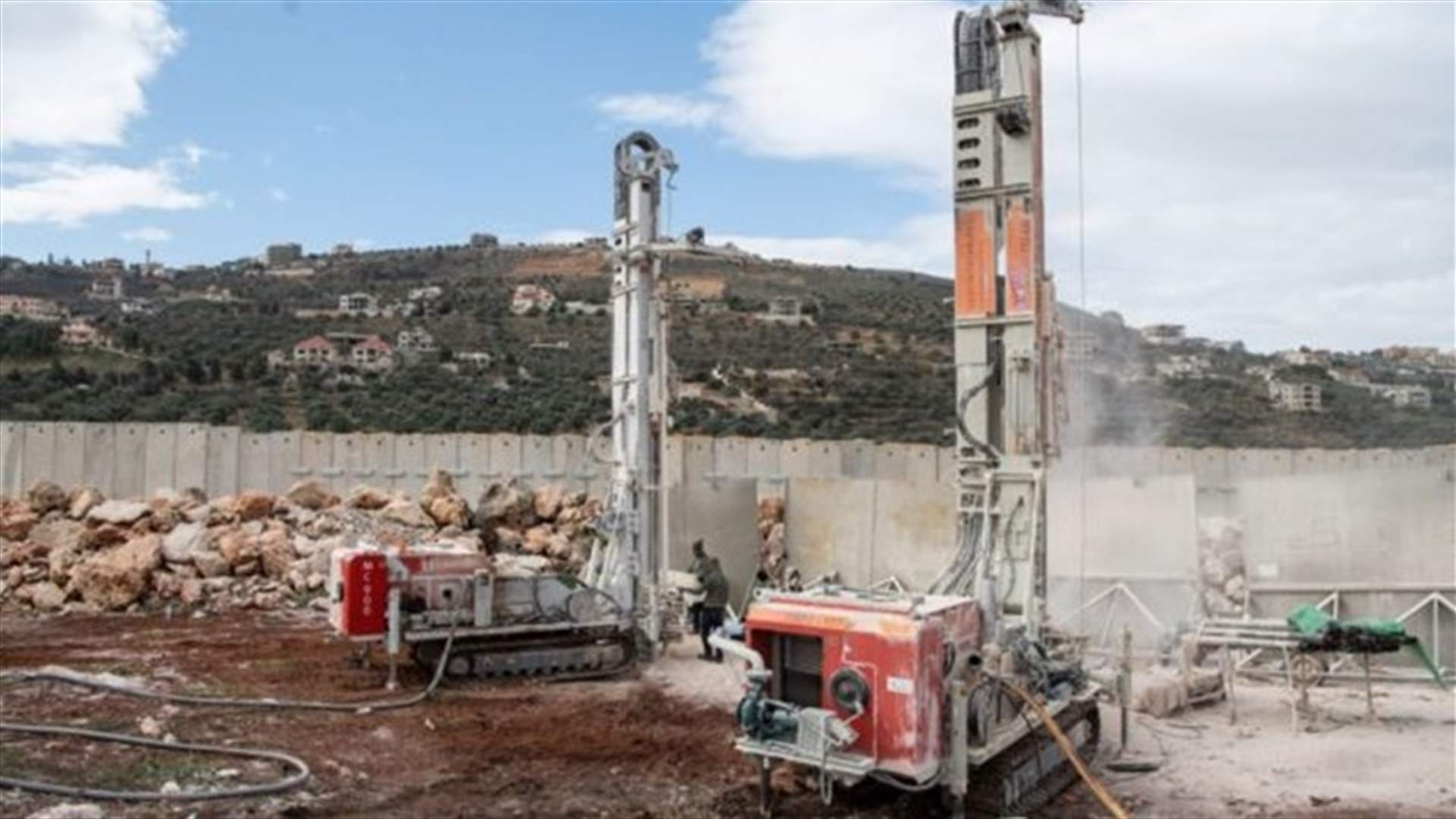 اسرائيل تدعو اليونيفيل الى "التحرك ازاء الأنفاق" على الحدود