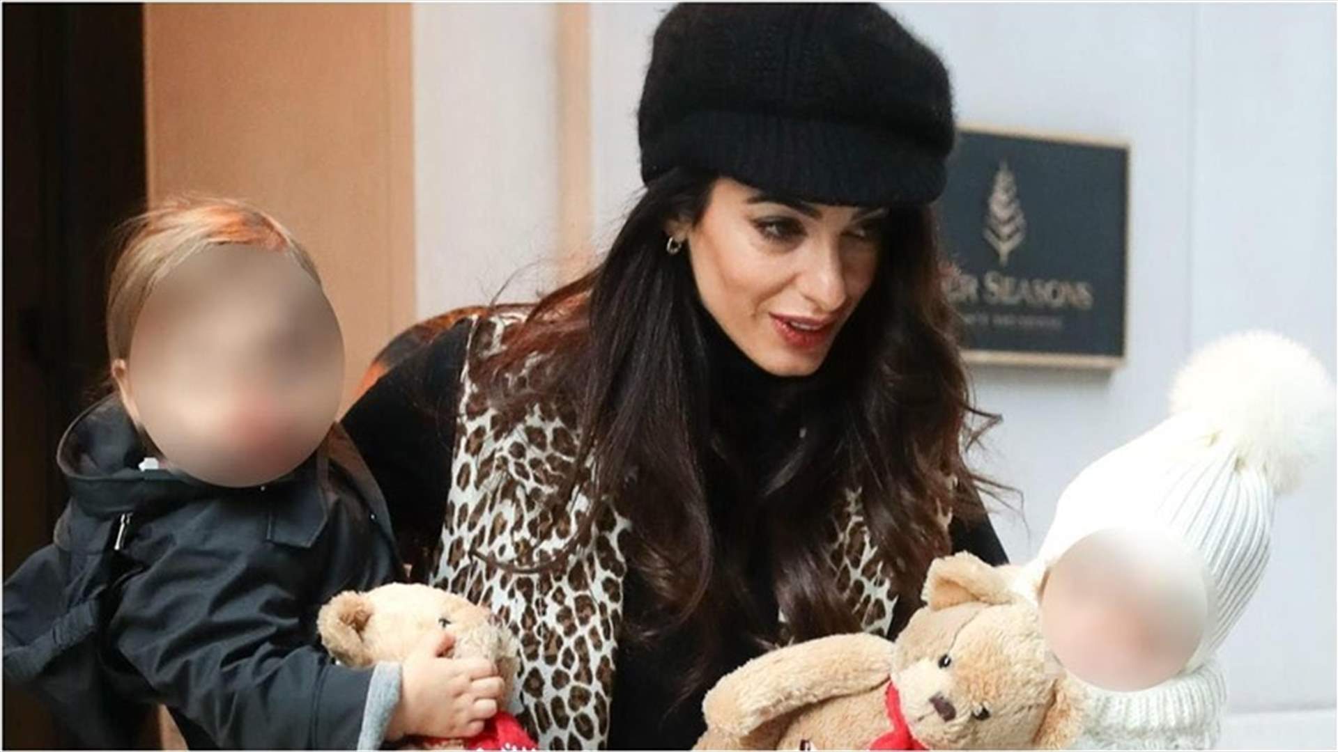 الصورة الأولى لتوأم أمل علم الدين وجورج كلوني
