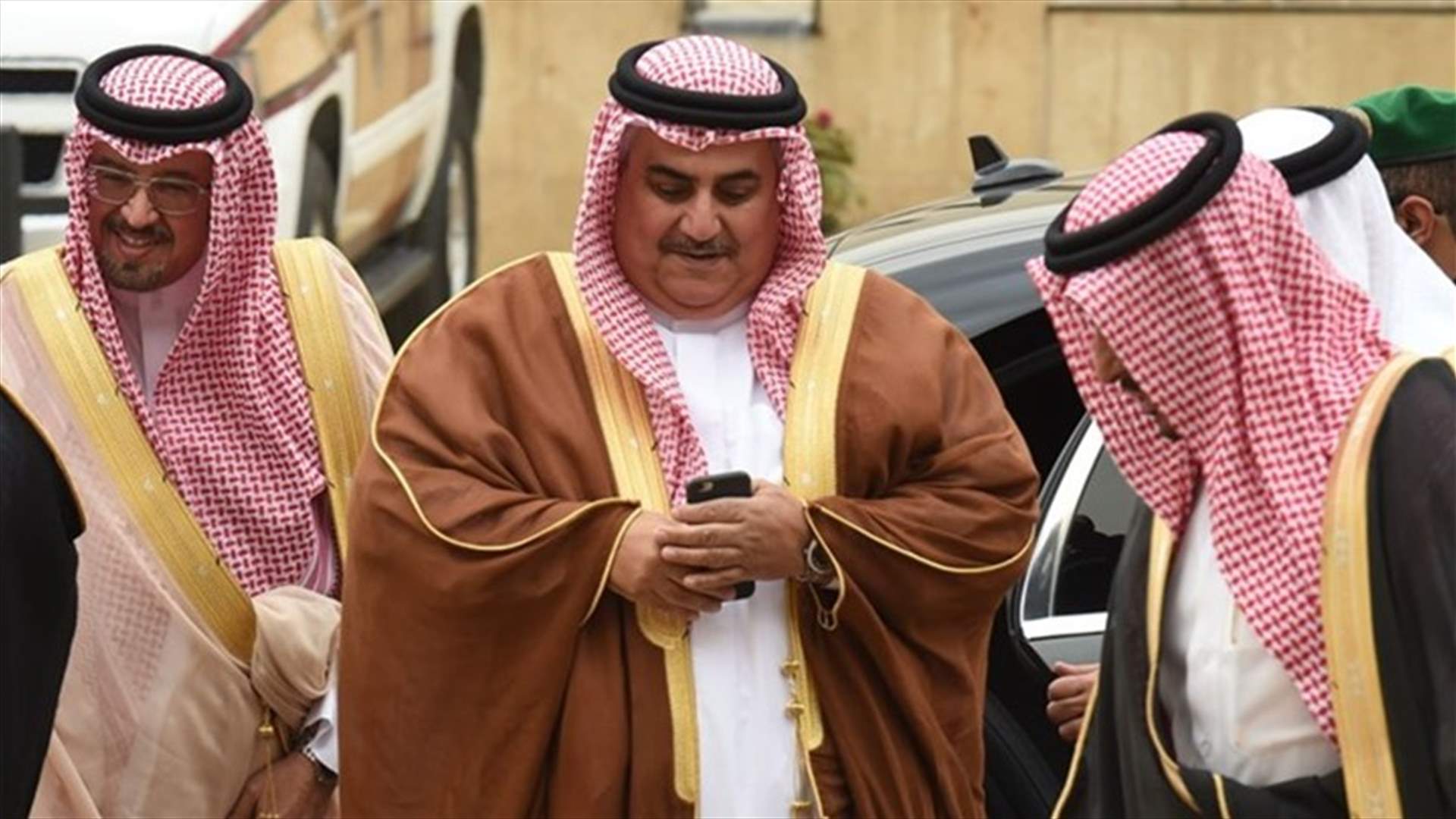 وزير خارجية البحرين ينتقد أمير قطر