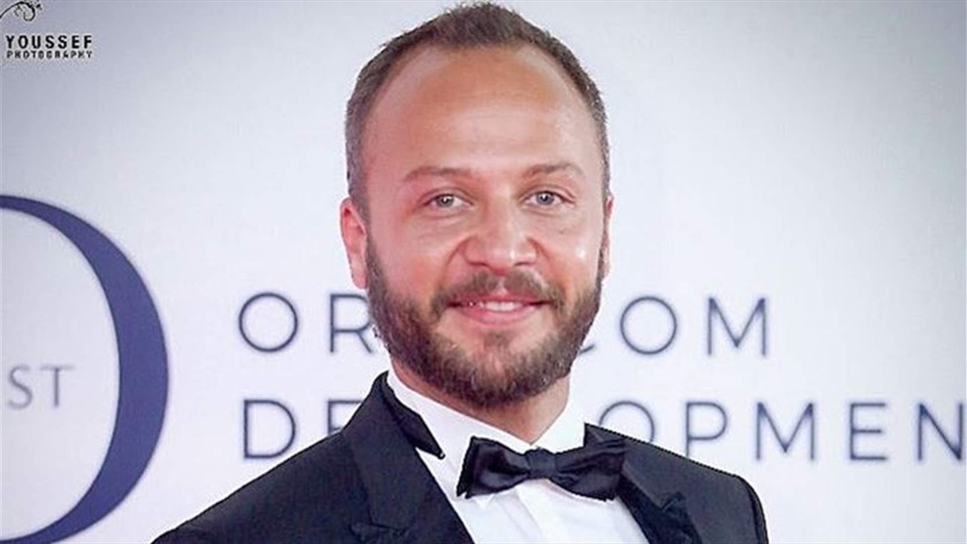 كيف احتفل مكسيم خليل بعيد زواجه الـ14؟ (صورة)