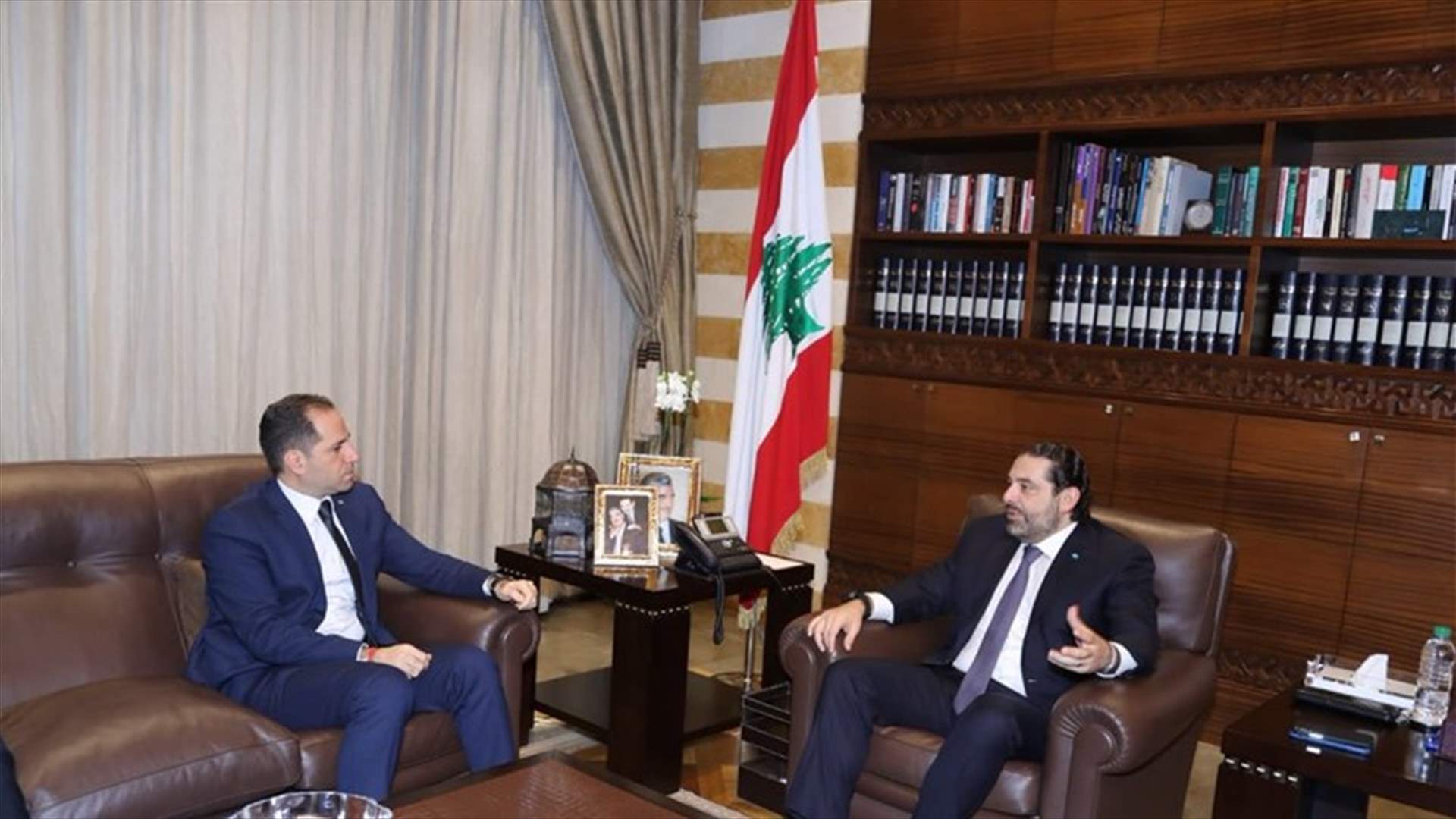 الجميل: على الحريري وعون أخذ المبادرة وطرح حكومة انقاذية من خلال اختيار اختصاصيين