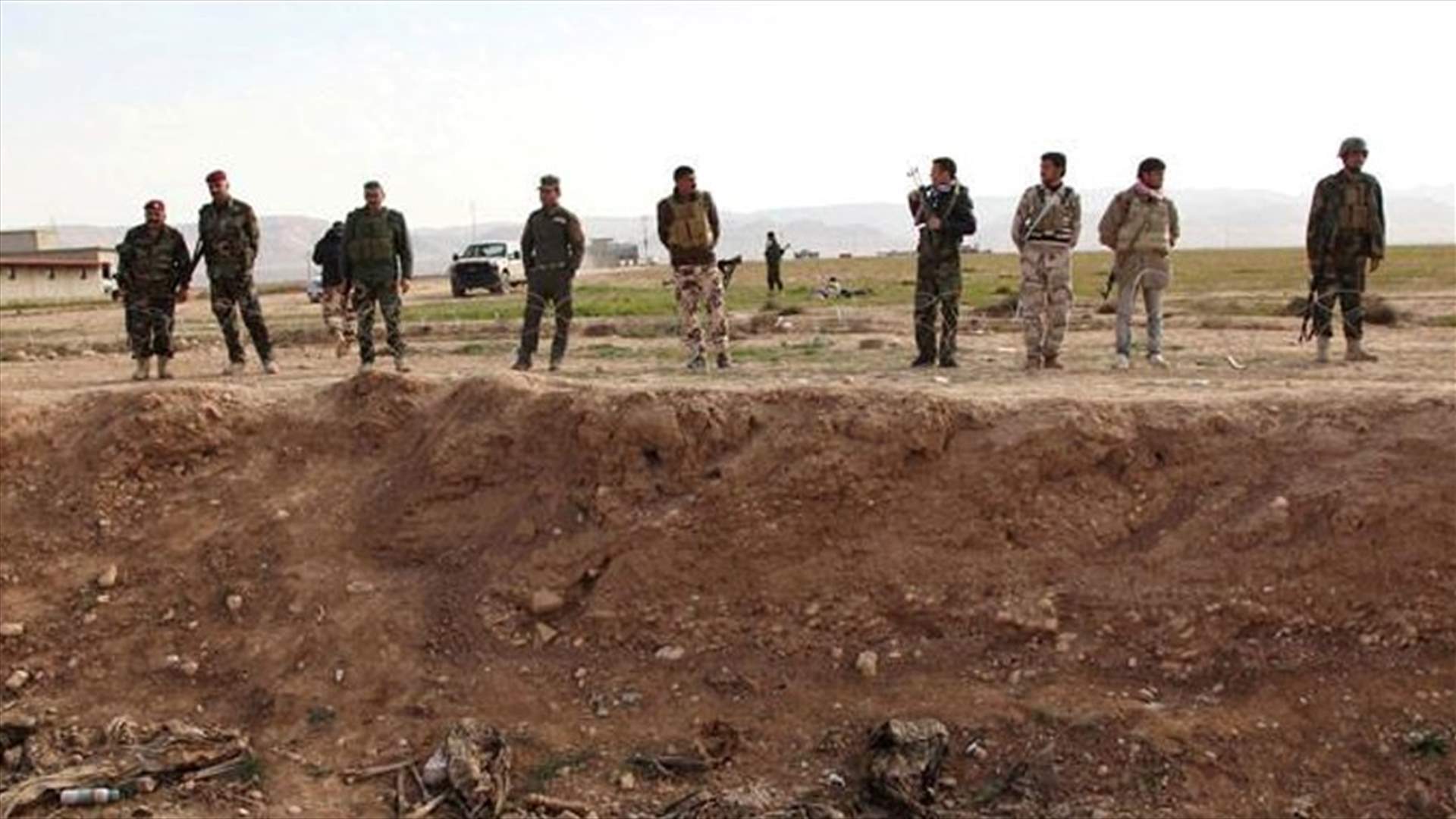 العثور على مقابر جماعية تضم مئات الجثث في البوكمال