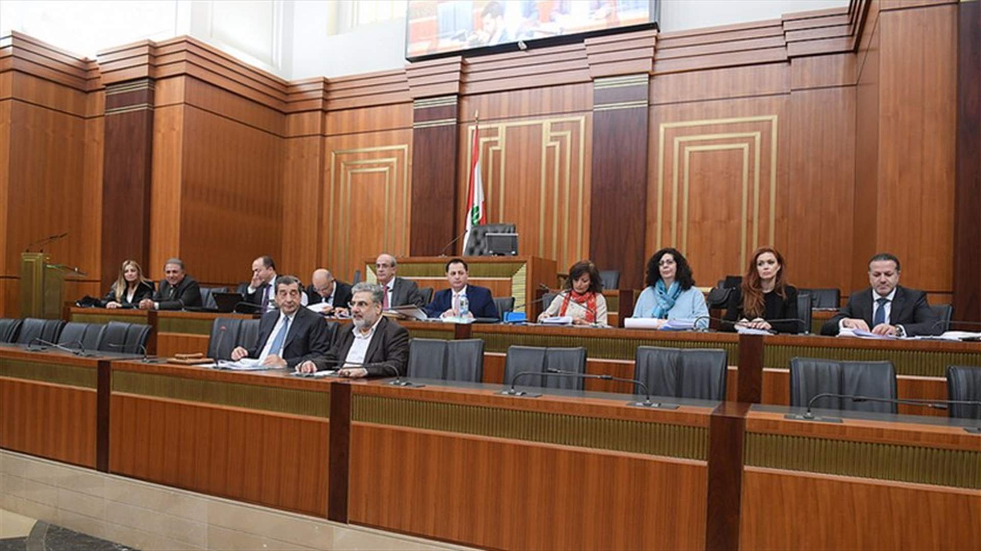 اللجان المشتركة أقرت قانون التجارة البرية