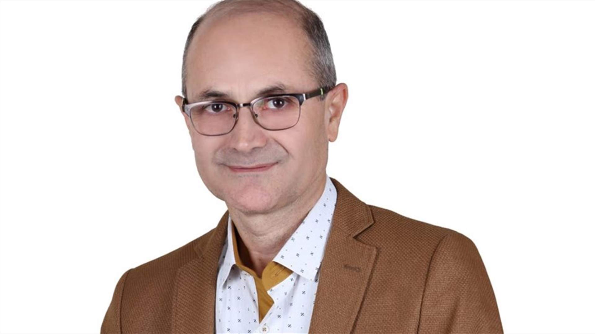 اللبناني غسان أنطون ينافس على لقب أفضل مدرس بالعالم