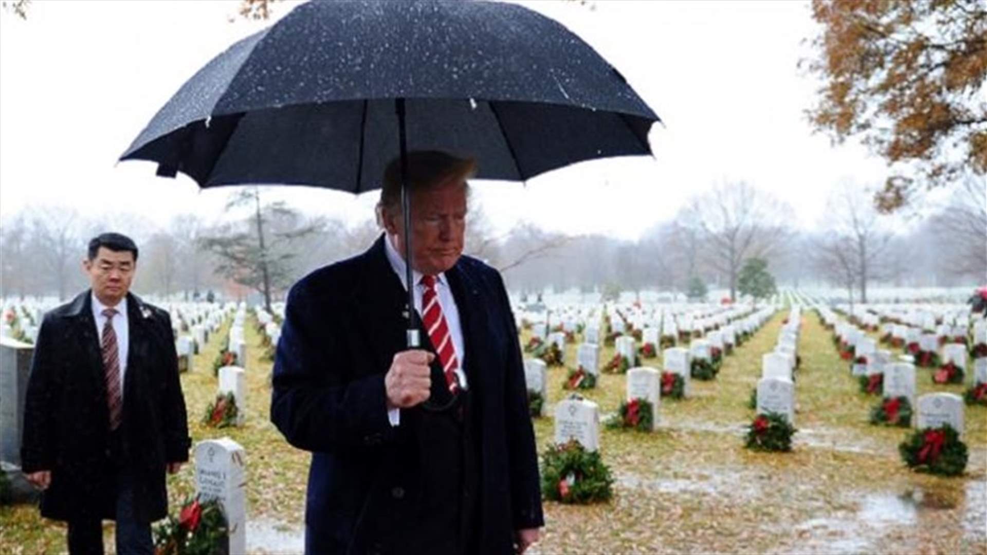 ترامب يزور مقبرة آرلينغتون