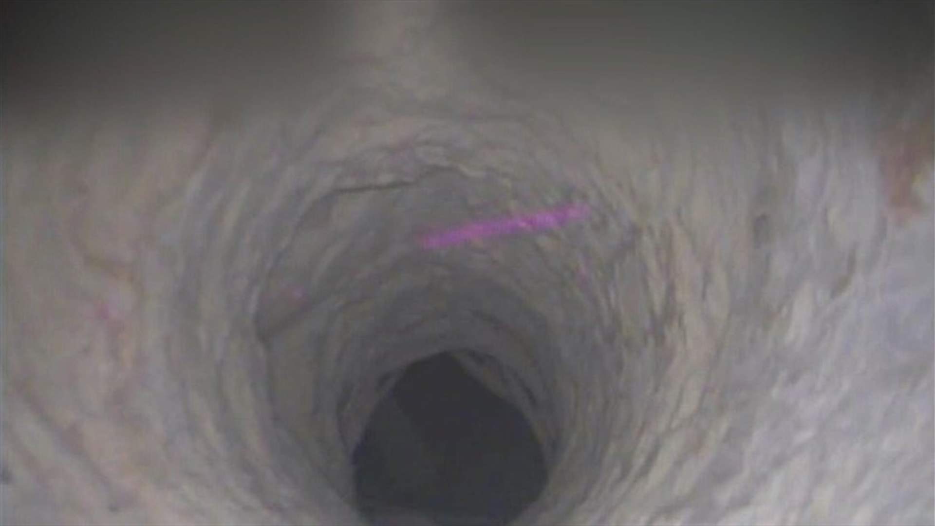 أدرعي ينشر فيديو وصوراً يدعي أنها من داخل أحد الأنفاق