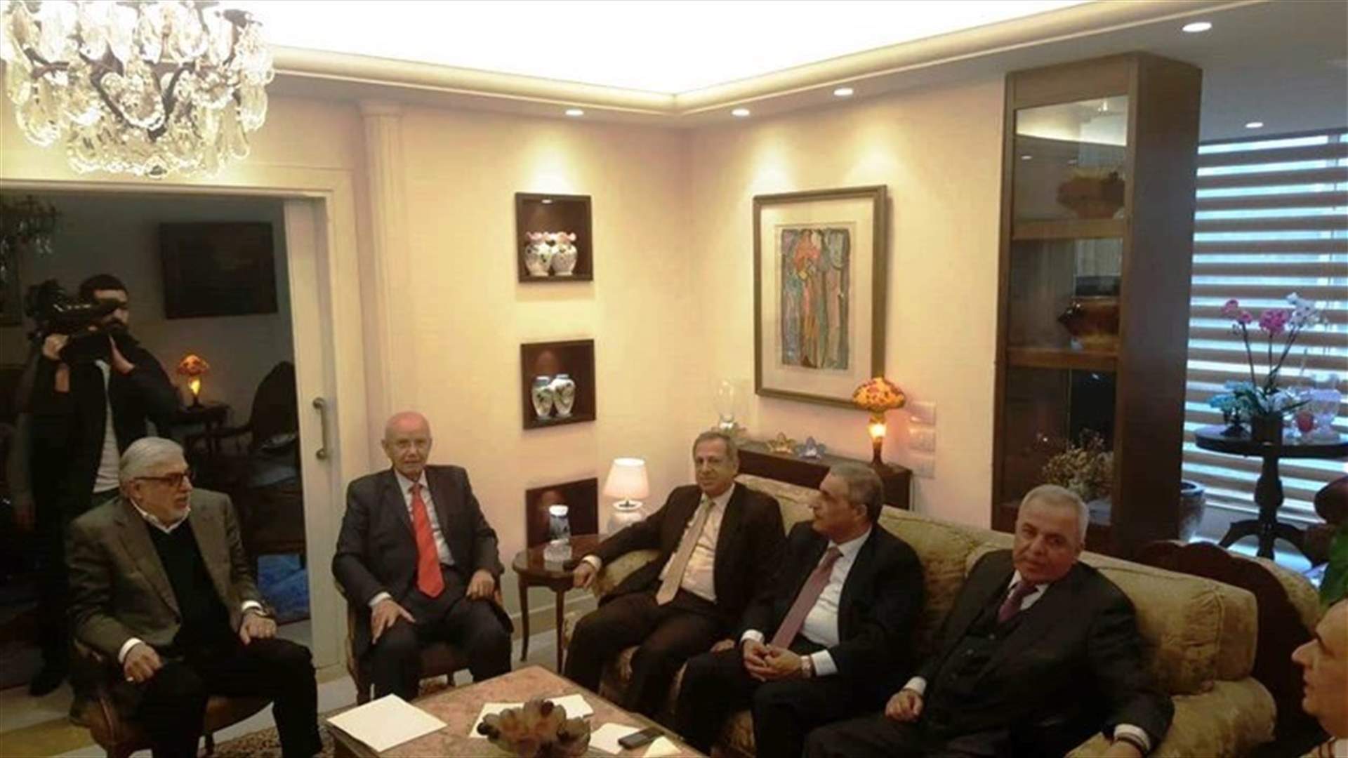 “Consultative Gathering” sources: No meetings today, only discussions