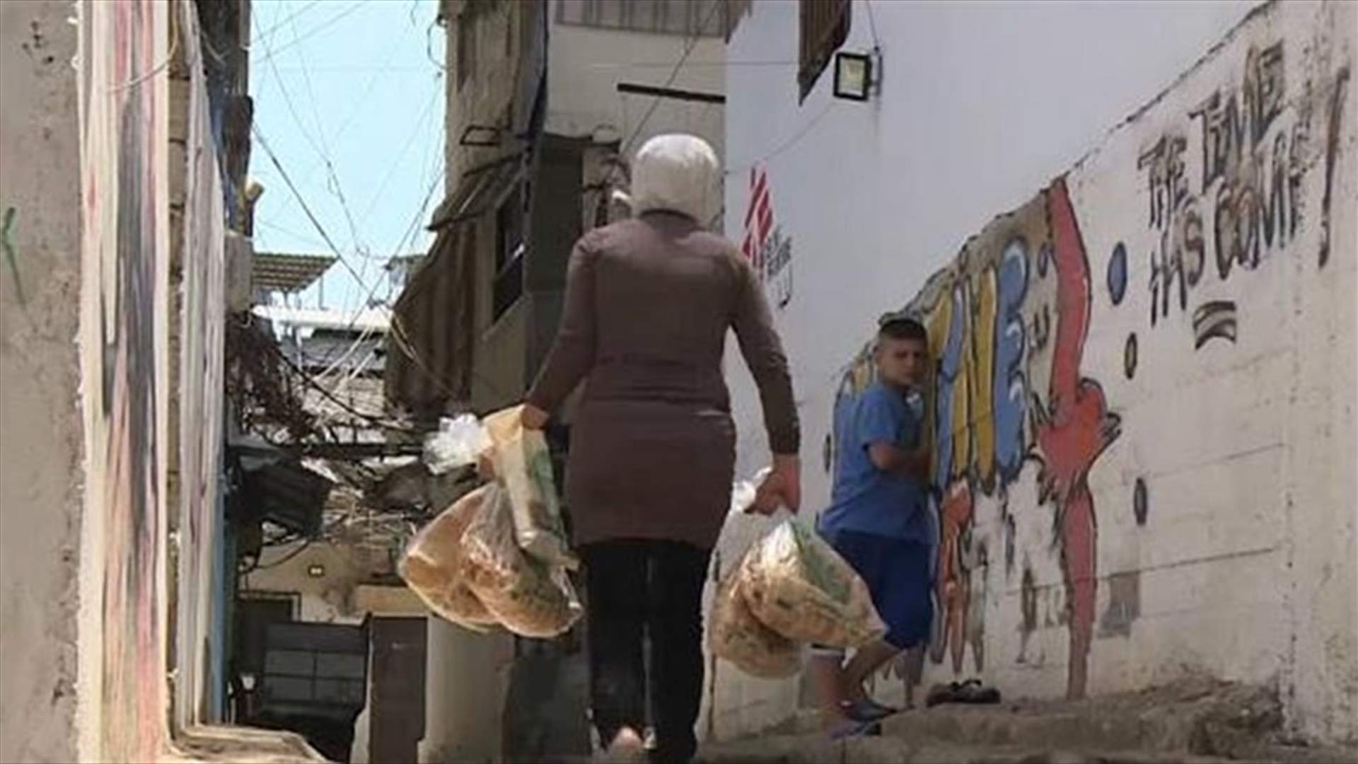 الفقر يعوي بين اللبنانيين