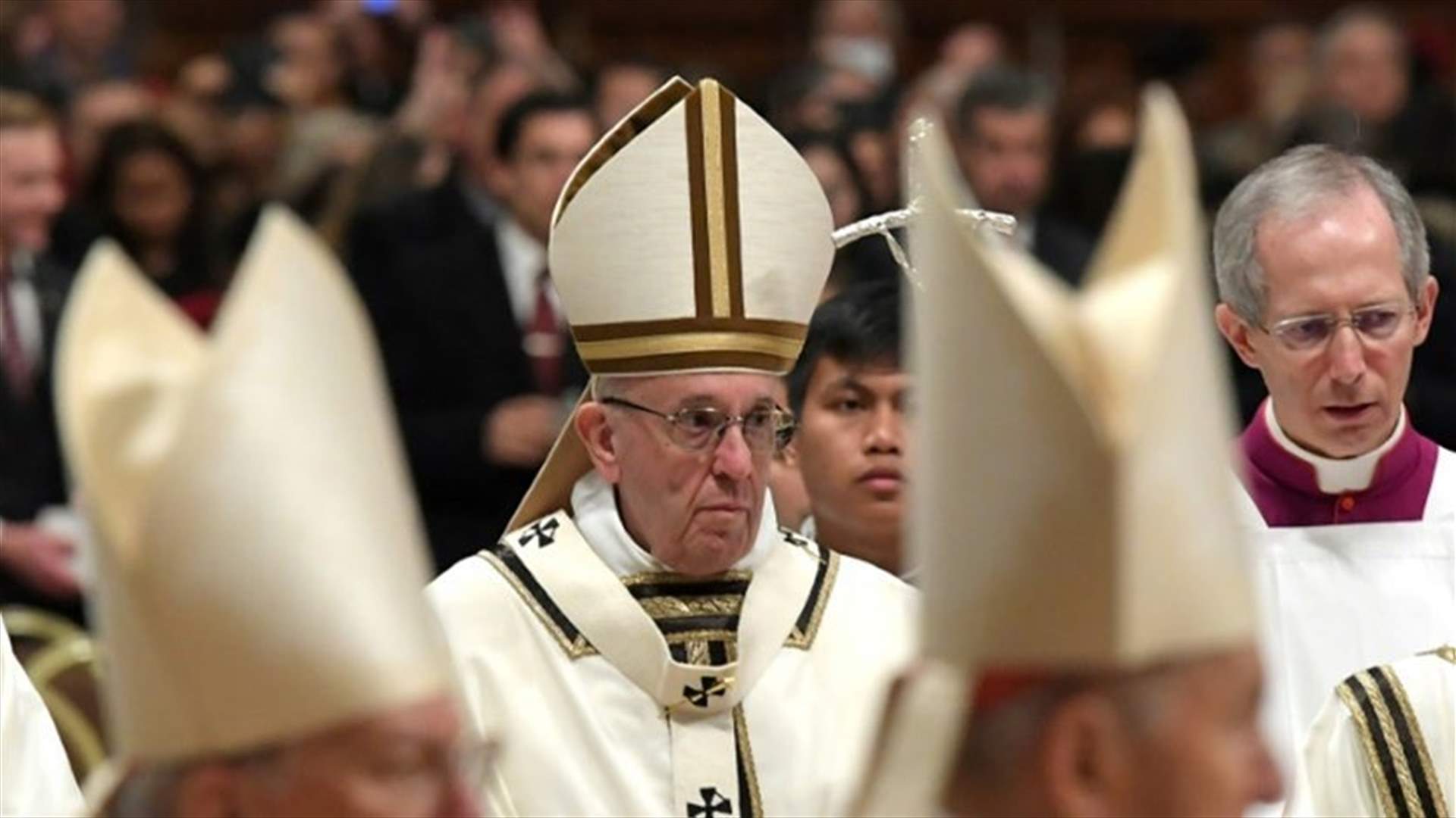 See differences as asset, not danger, pope says in Christmas message