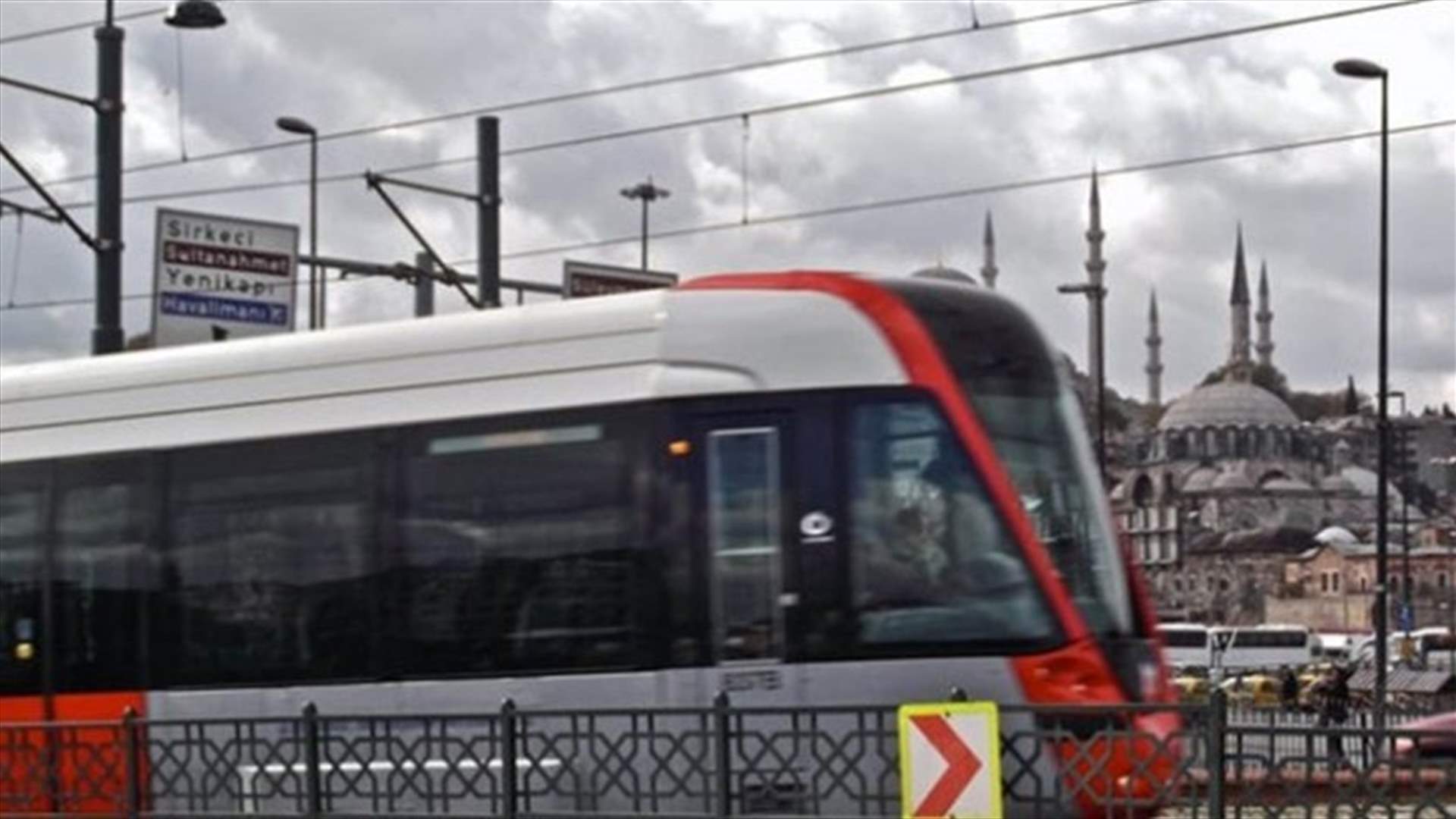 German police find Islamic State flag after suspected attack on railway